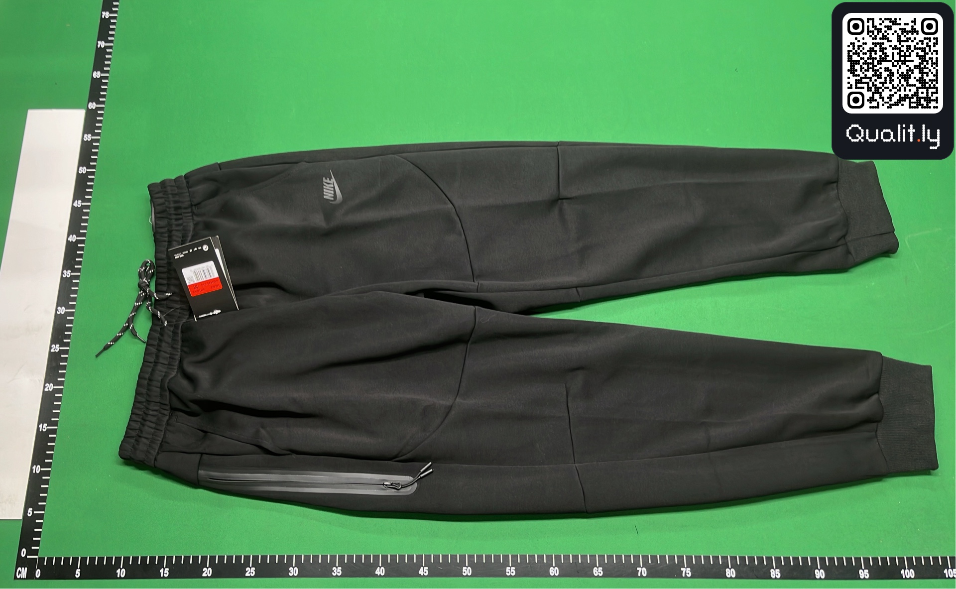 Hoodie — QC-Foto 2 von 4