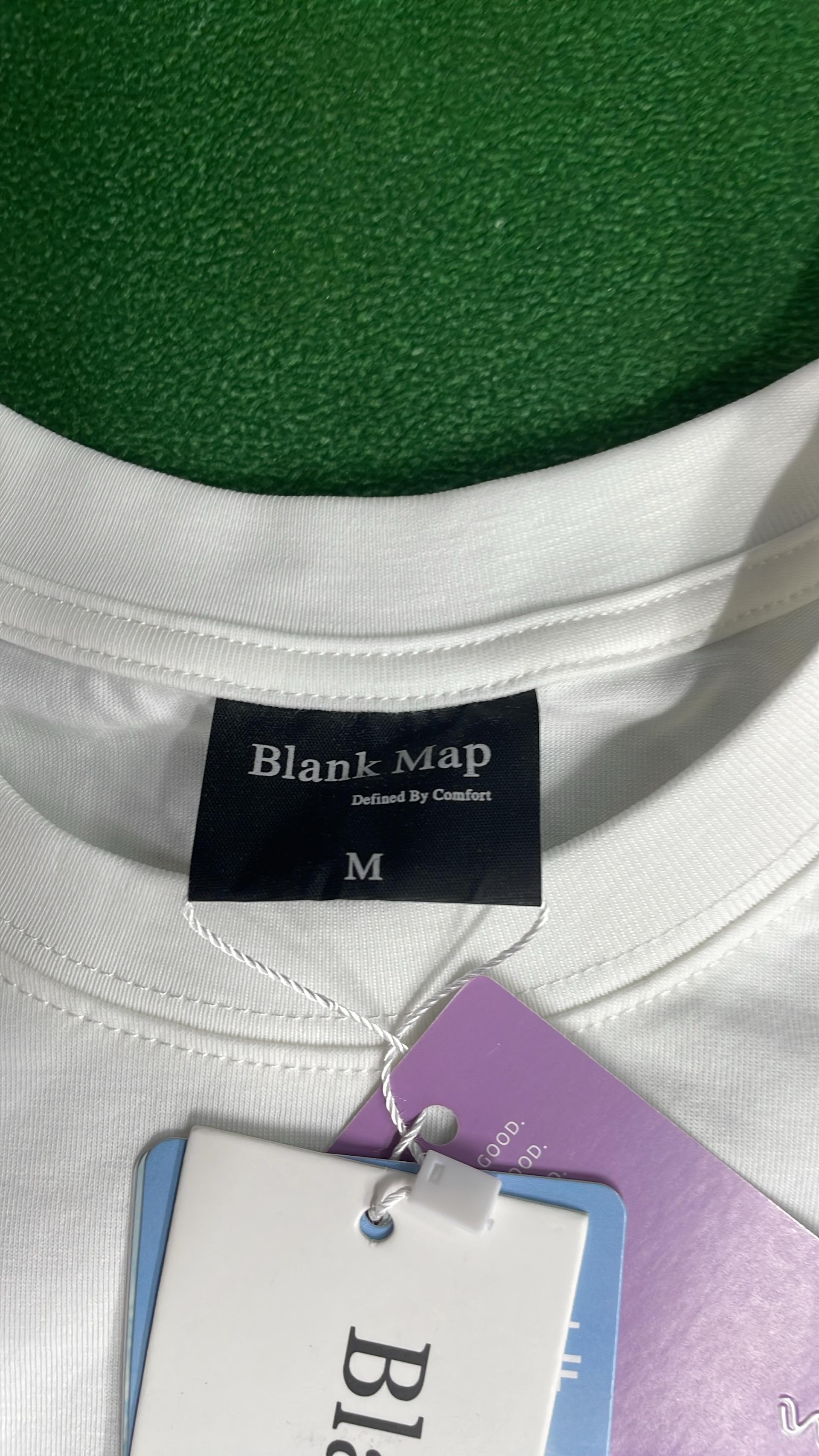 Tricou — fotografie QC 1 din 8
