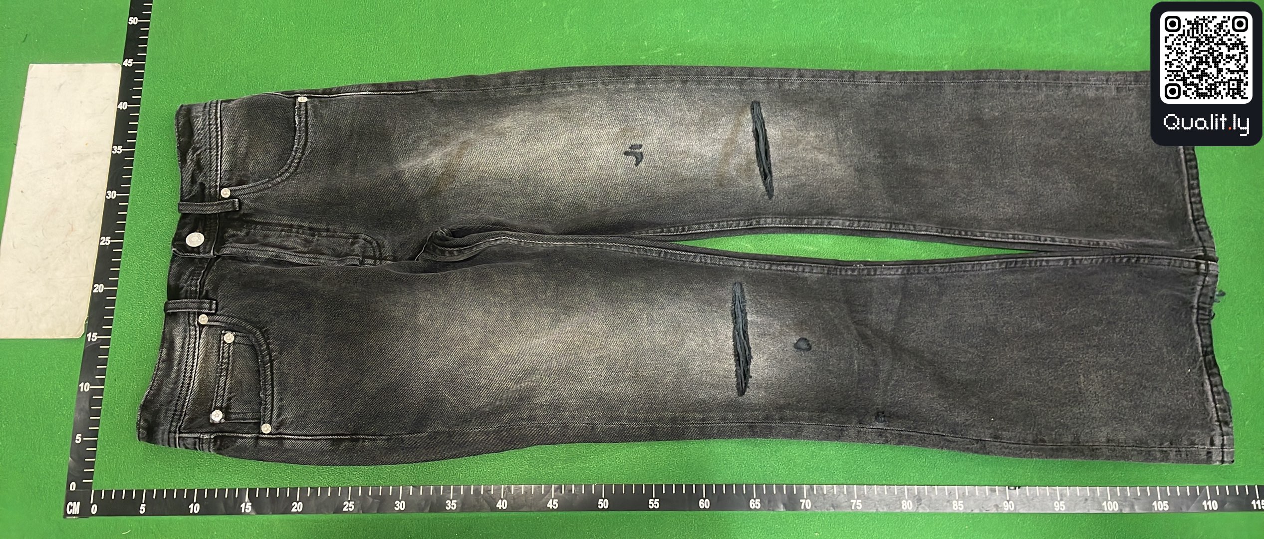 牛仔裤 QC 照片 2 / 8