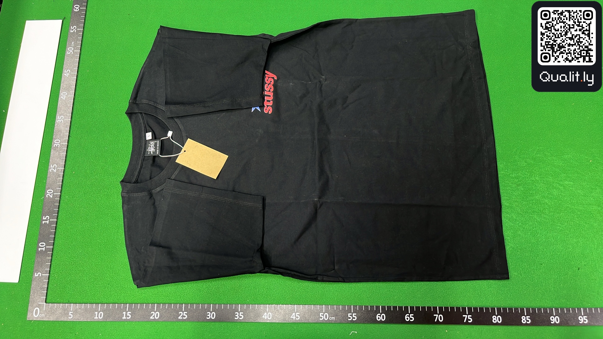 T-shirt — foto QC 2 di 12