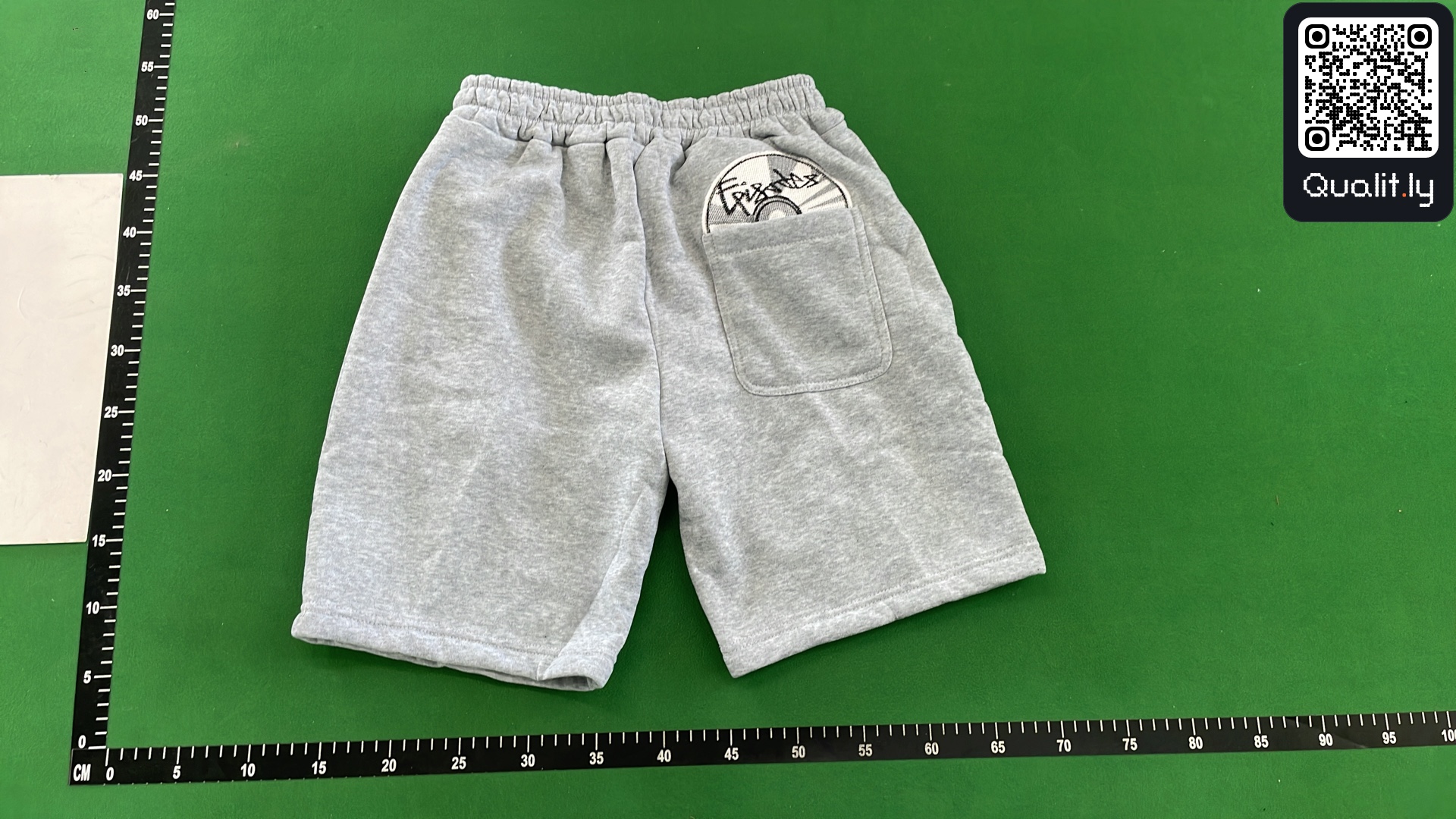 Shorts QC photo 3 of 4