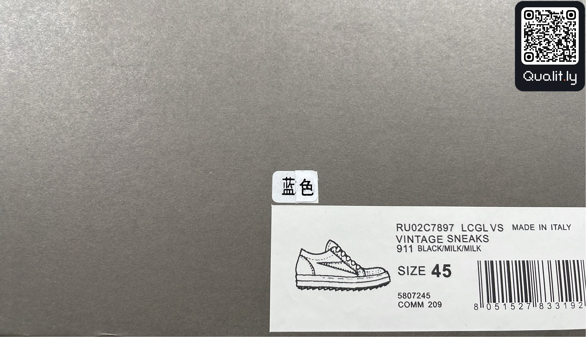 Sneakers — foto QC 2 di 6