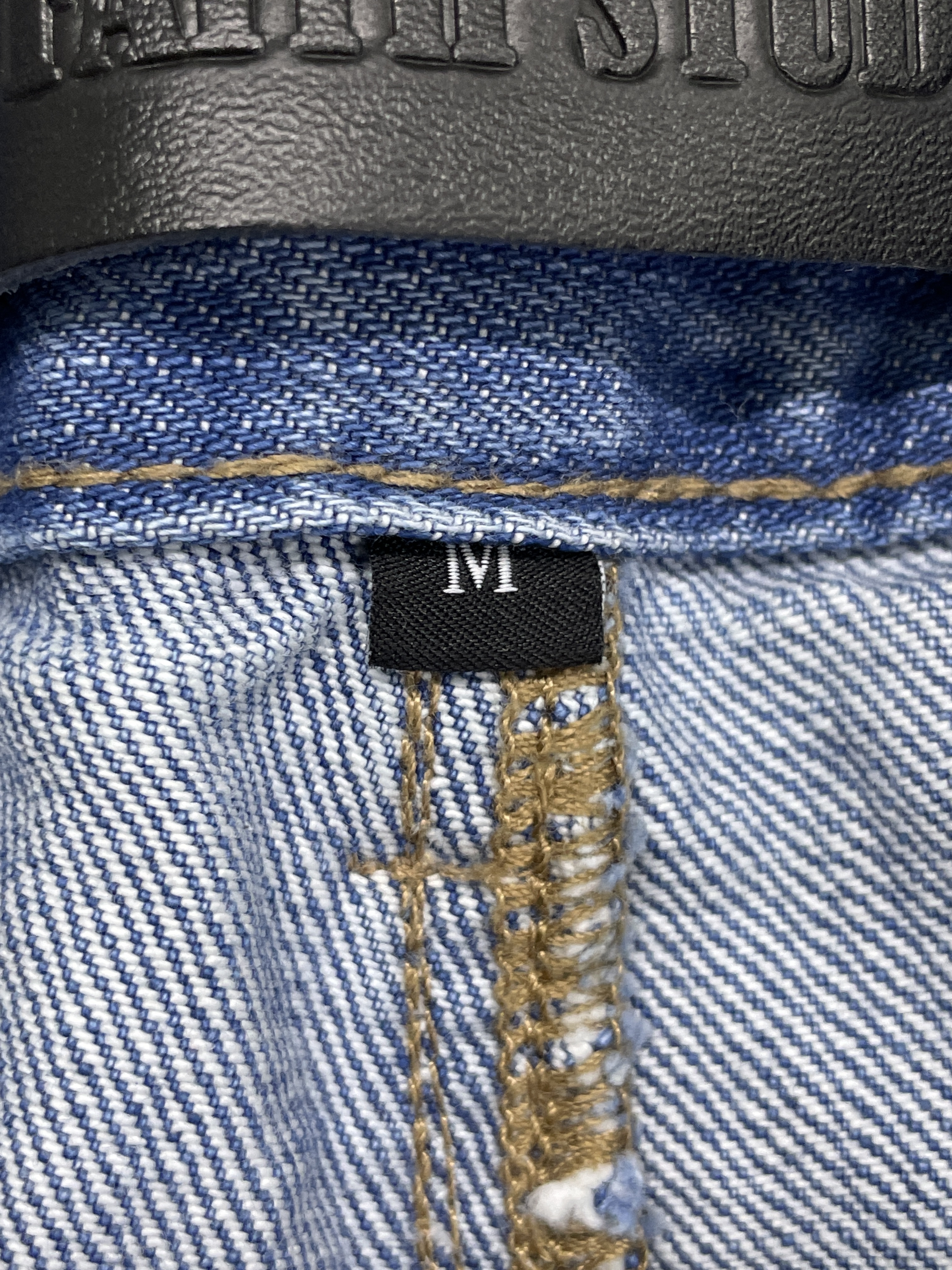 Jeans QC photo 2 of 28