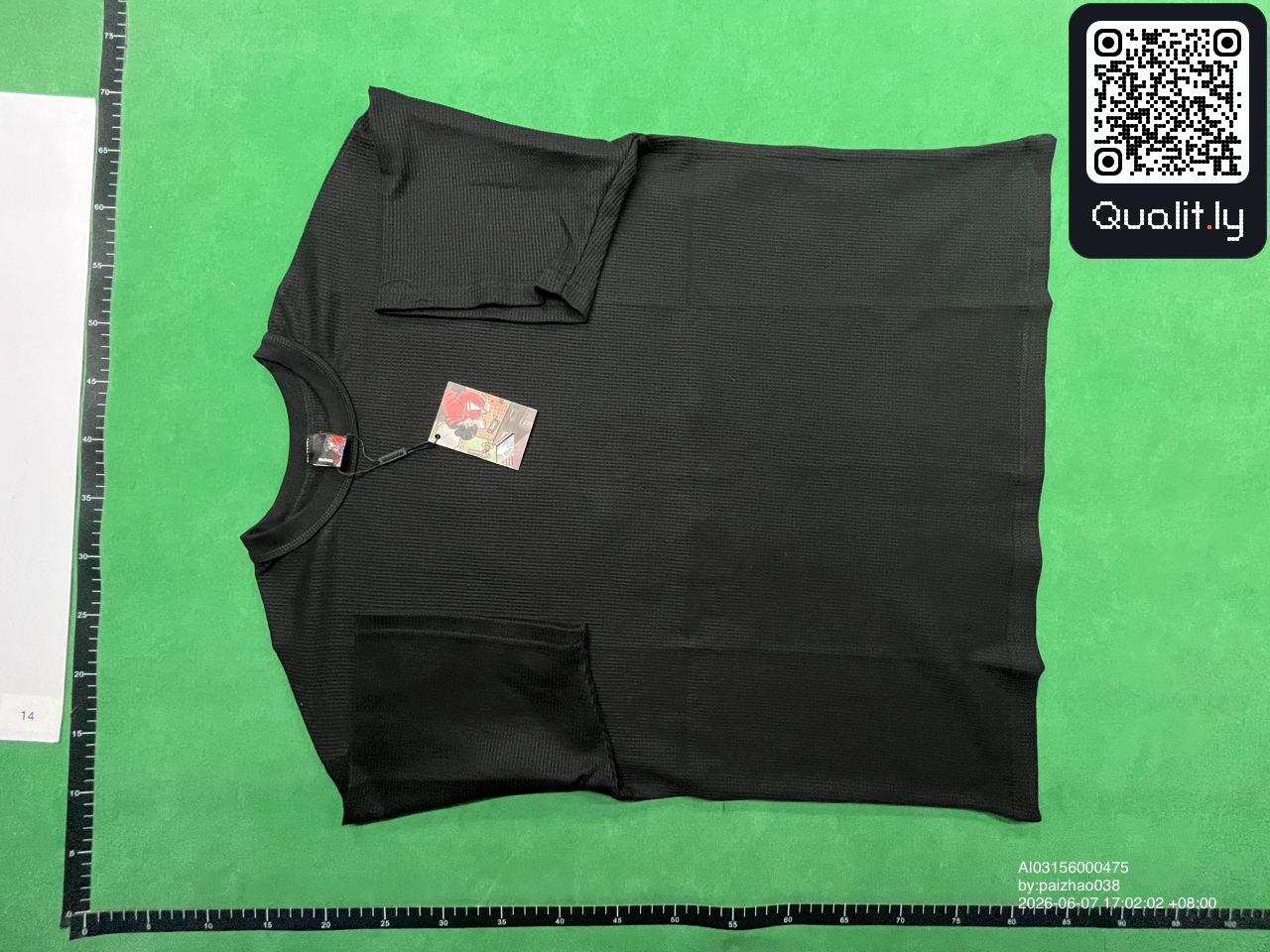 T-shirt — photo QC 3 sur 4