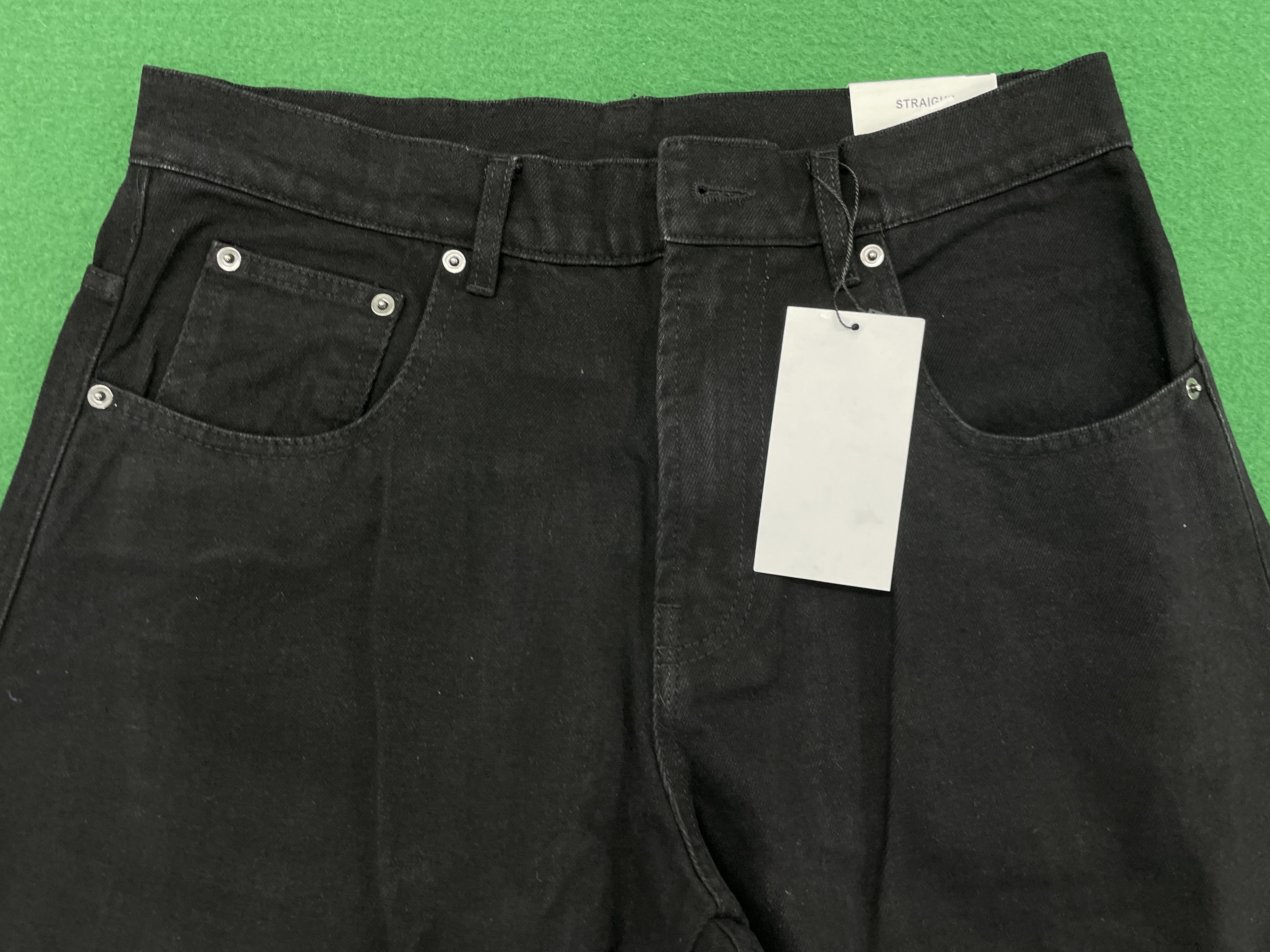 Jeans QC photo 2 of 18