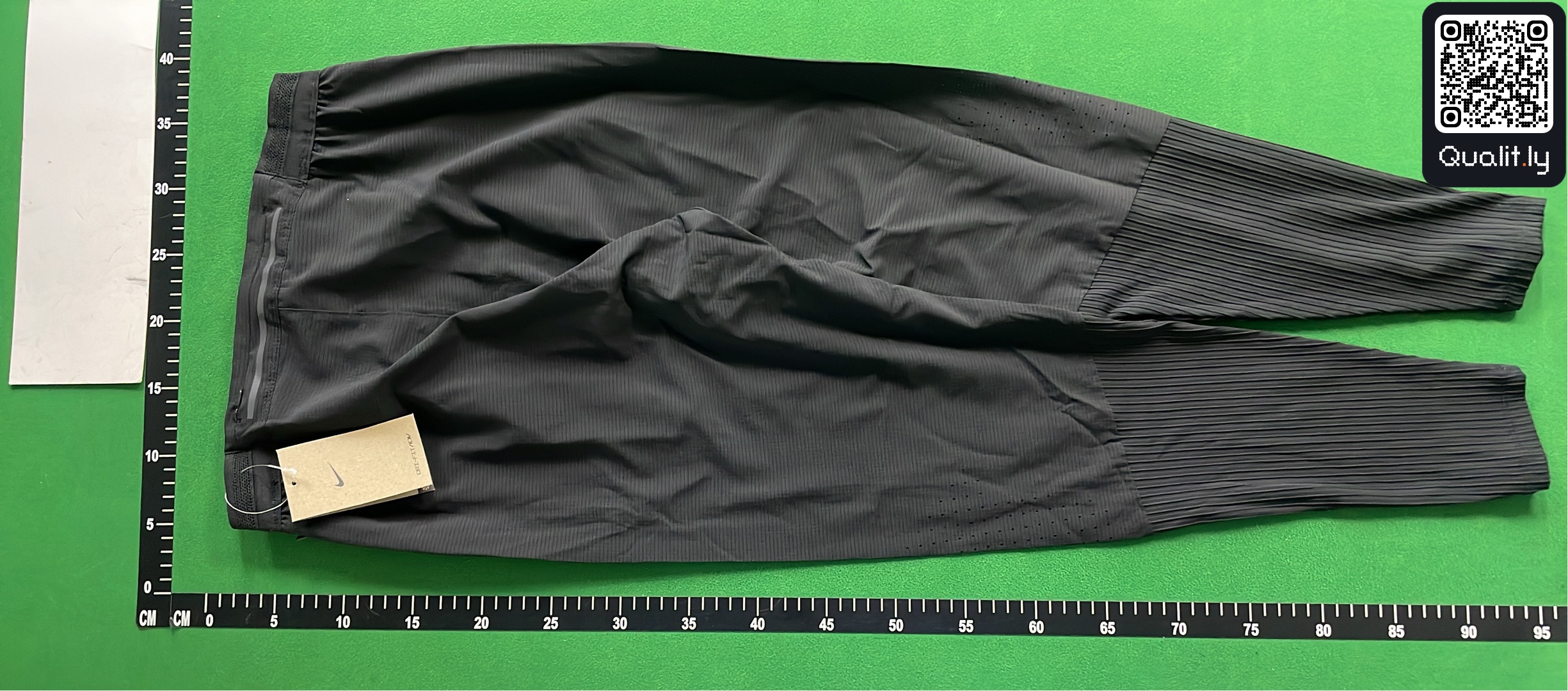 Pantalon — photo QC 3 sur 39