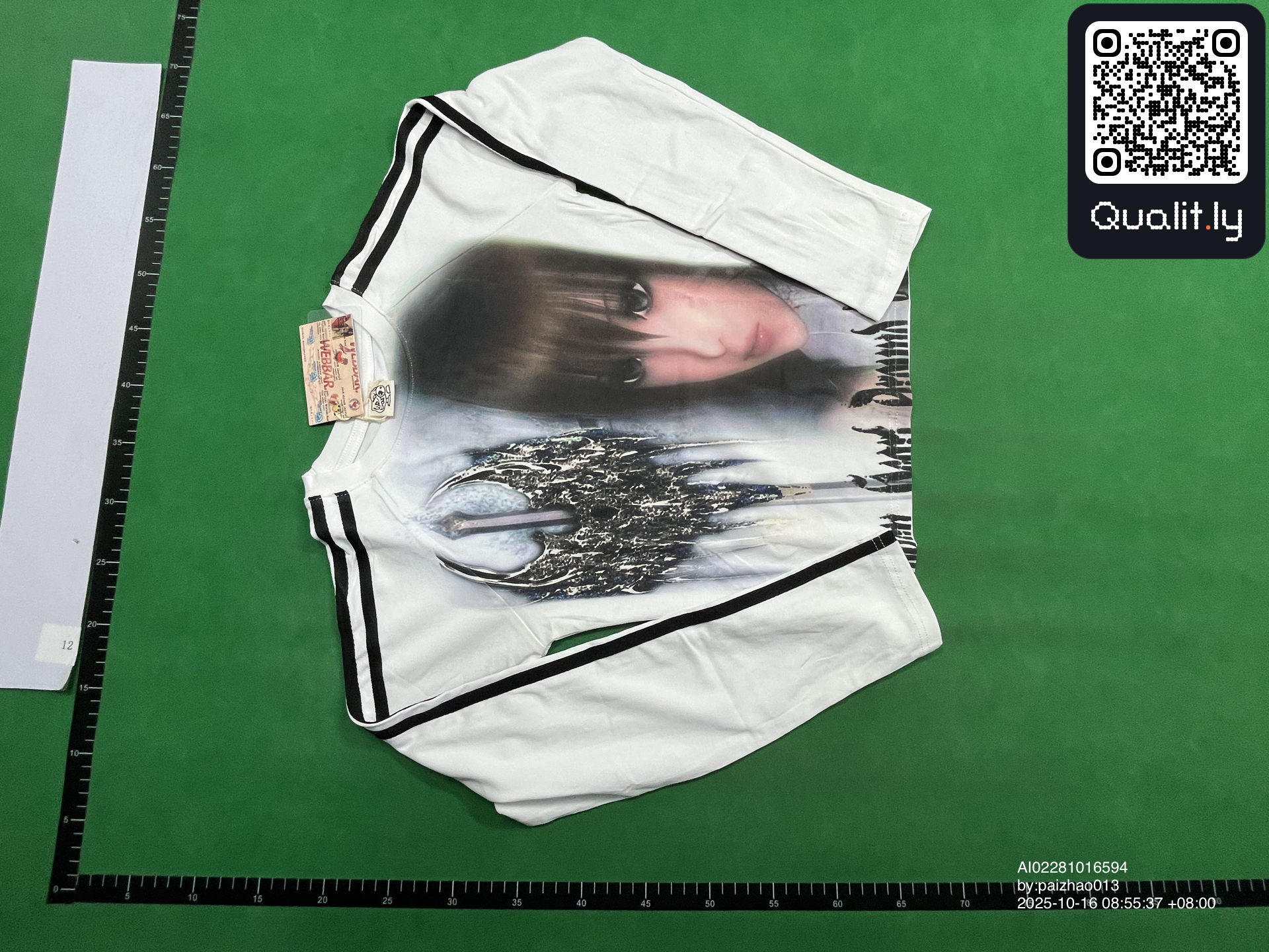 Camiseta — foto QC 3 de 6