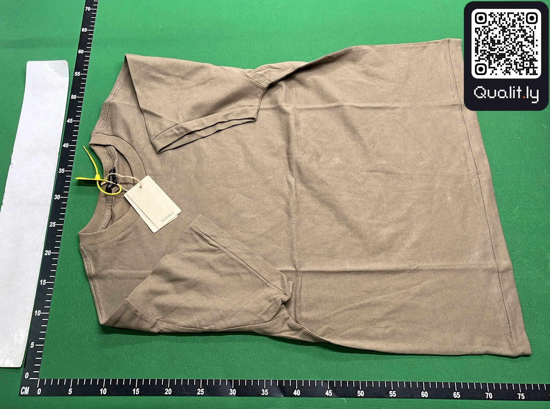 T-shirt — QC-foto 2 av 8