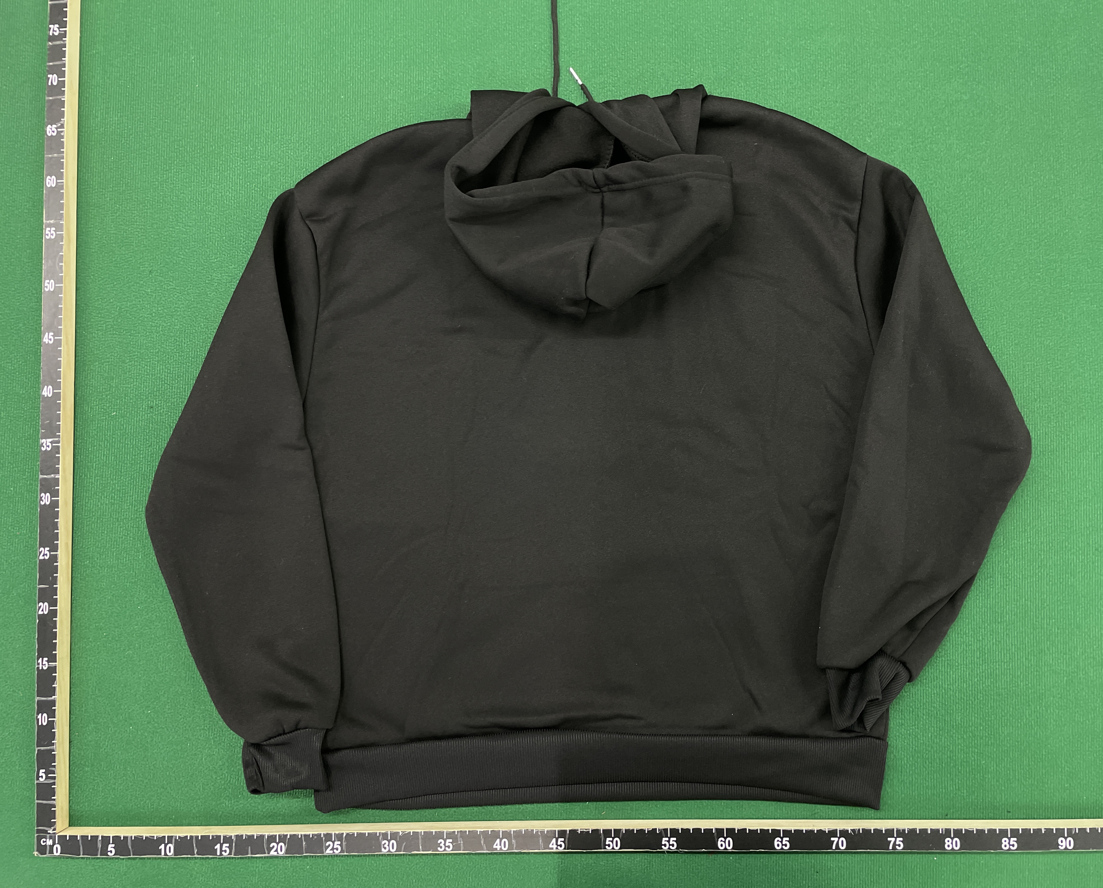 Hoodie QC photo 3 of 10