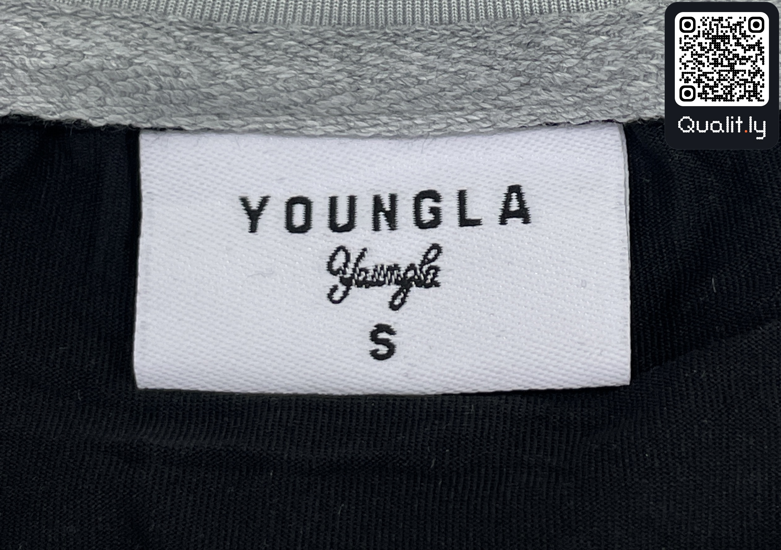 T-shirt QC photo 2 of 106