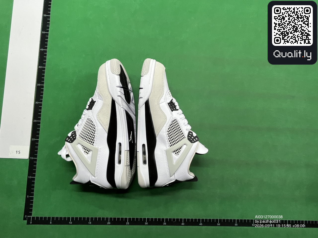 Sneakers QC photo 3 of 6