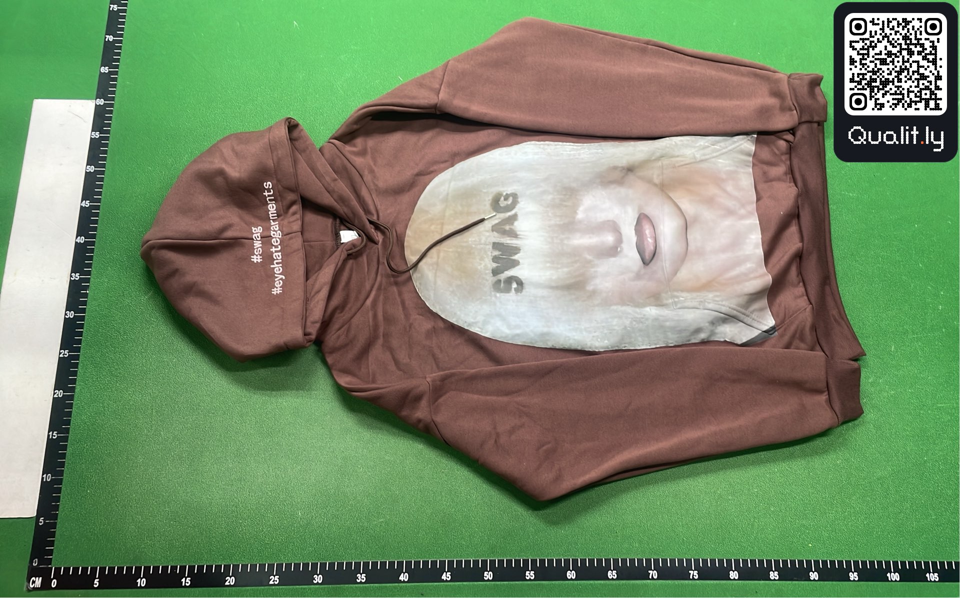 Hoodie QC photo 2 of 14