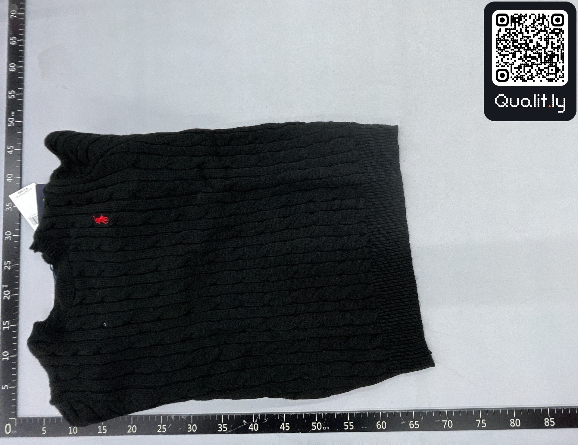 Sweater QC photo 2 of 84