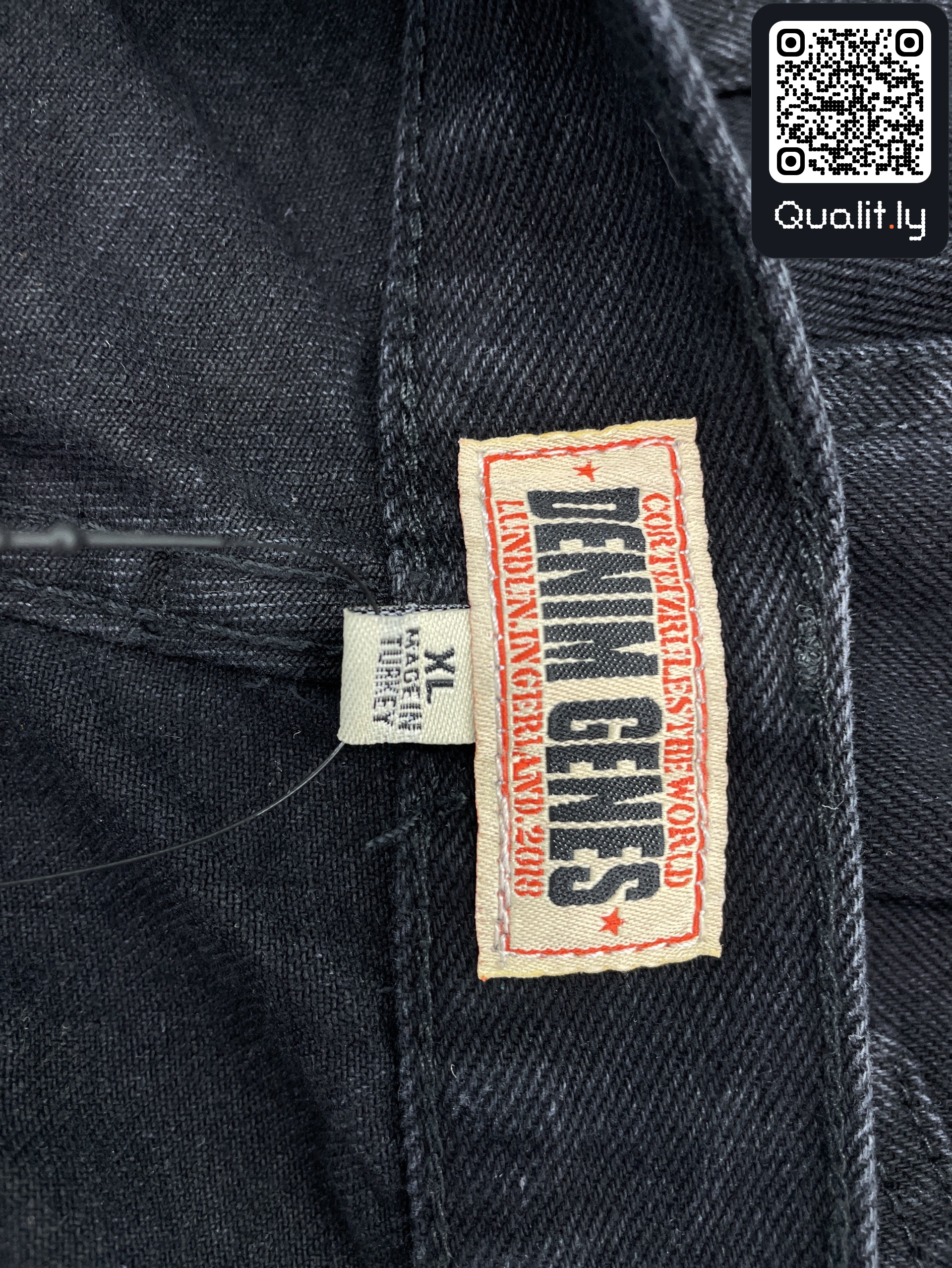 Jeans QC photo 1 of 103