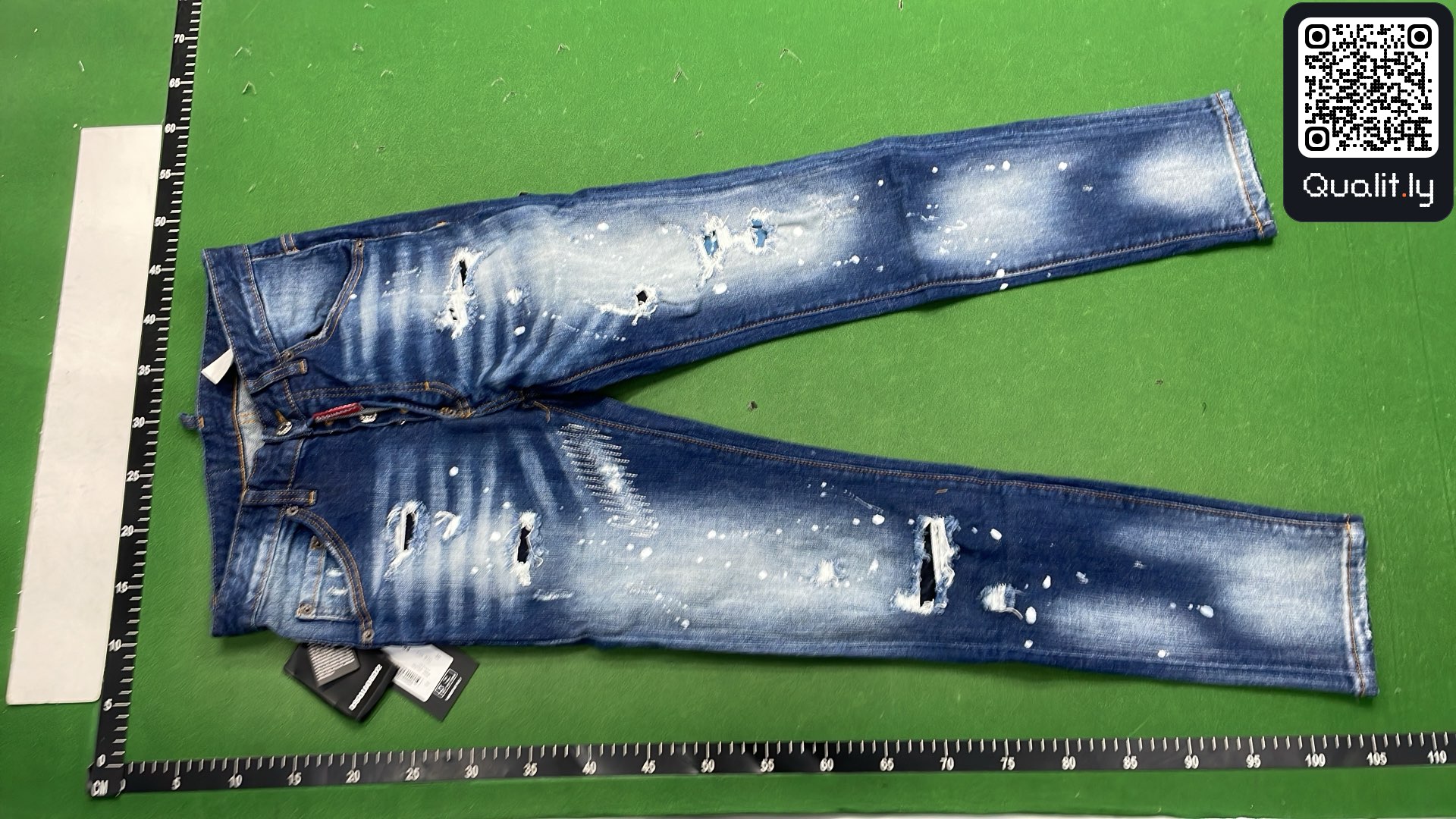 牛仔裤 QC 照片 2 / 34
