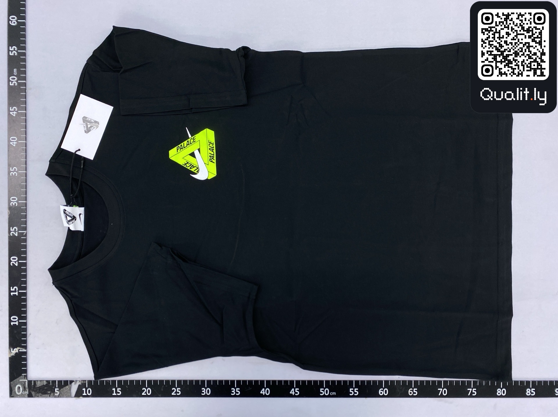 T-shirt QC photo 3 of 106