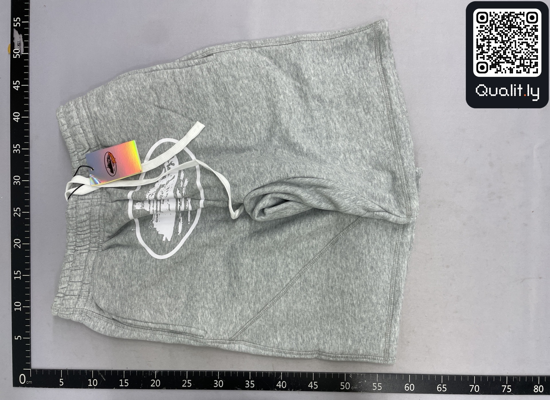 Shorts QC photo 3 of 92