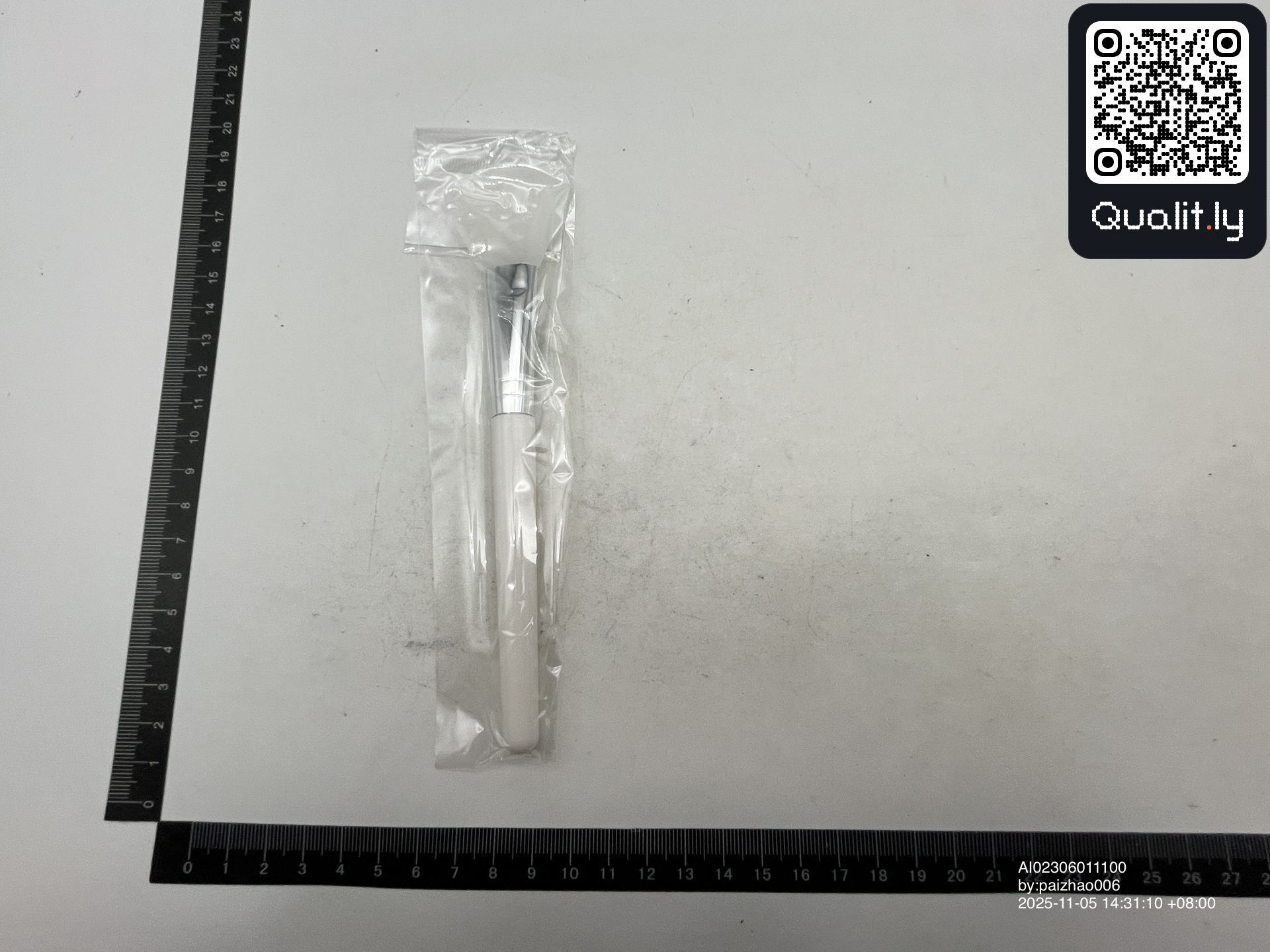 Foto QC 1 de 3