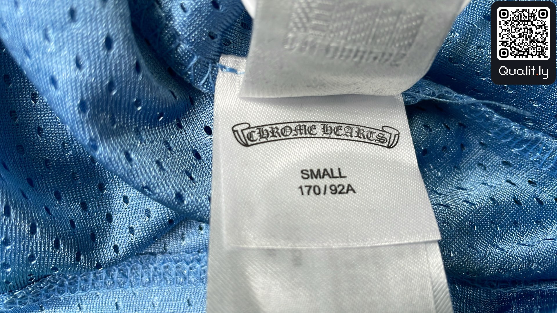 T-shirt QC photo 1 of 254