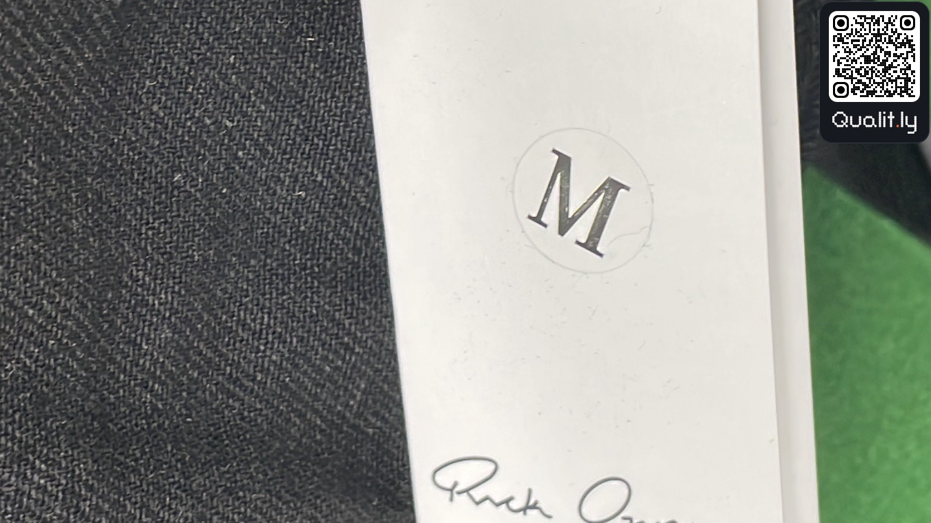 Jeans — QC-Foto 1 von 12