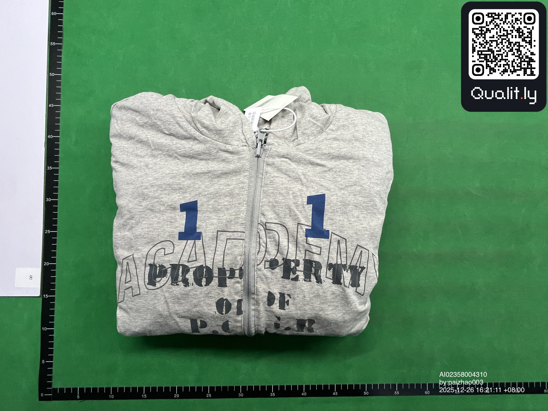 Hoodie QC photo 1 of 4