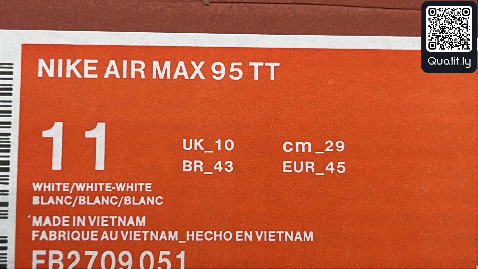 Sneakers QC photo 2 of 6