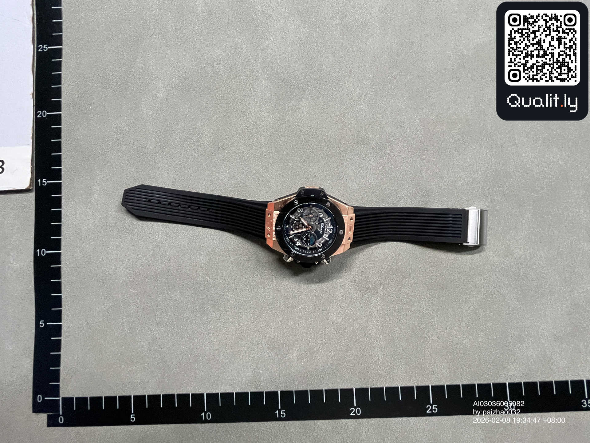 Zegarek — zdjęcie QC 3 z 3
