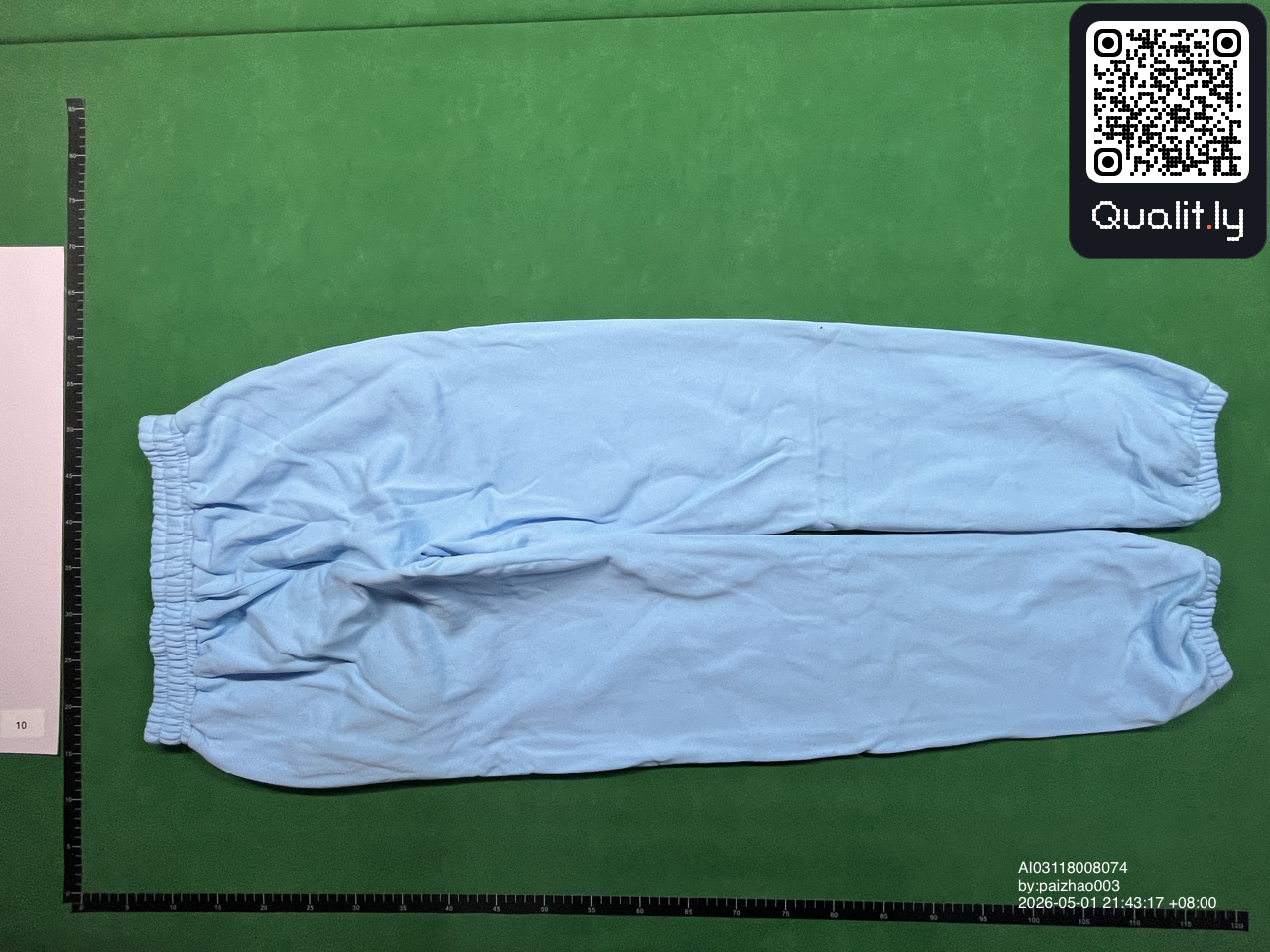 Hoodie — QC-foto 2 av 8