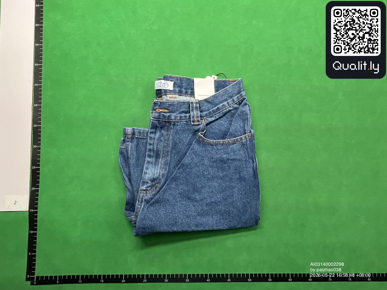 牛仔裤 QC 照片 1 / 10