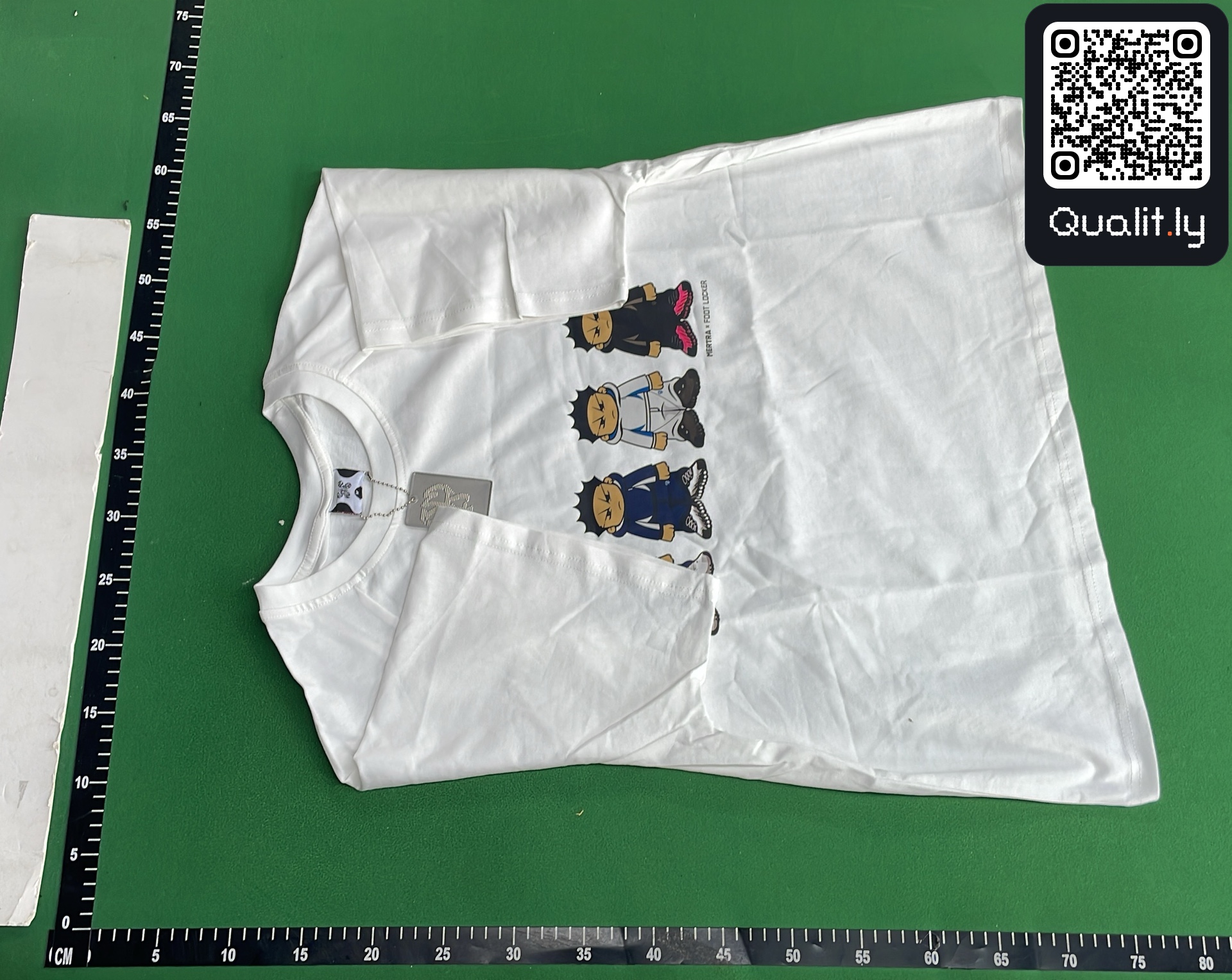 Hoodie — QC-Foto 2 von 4