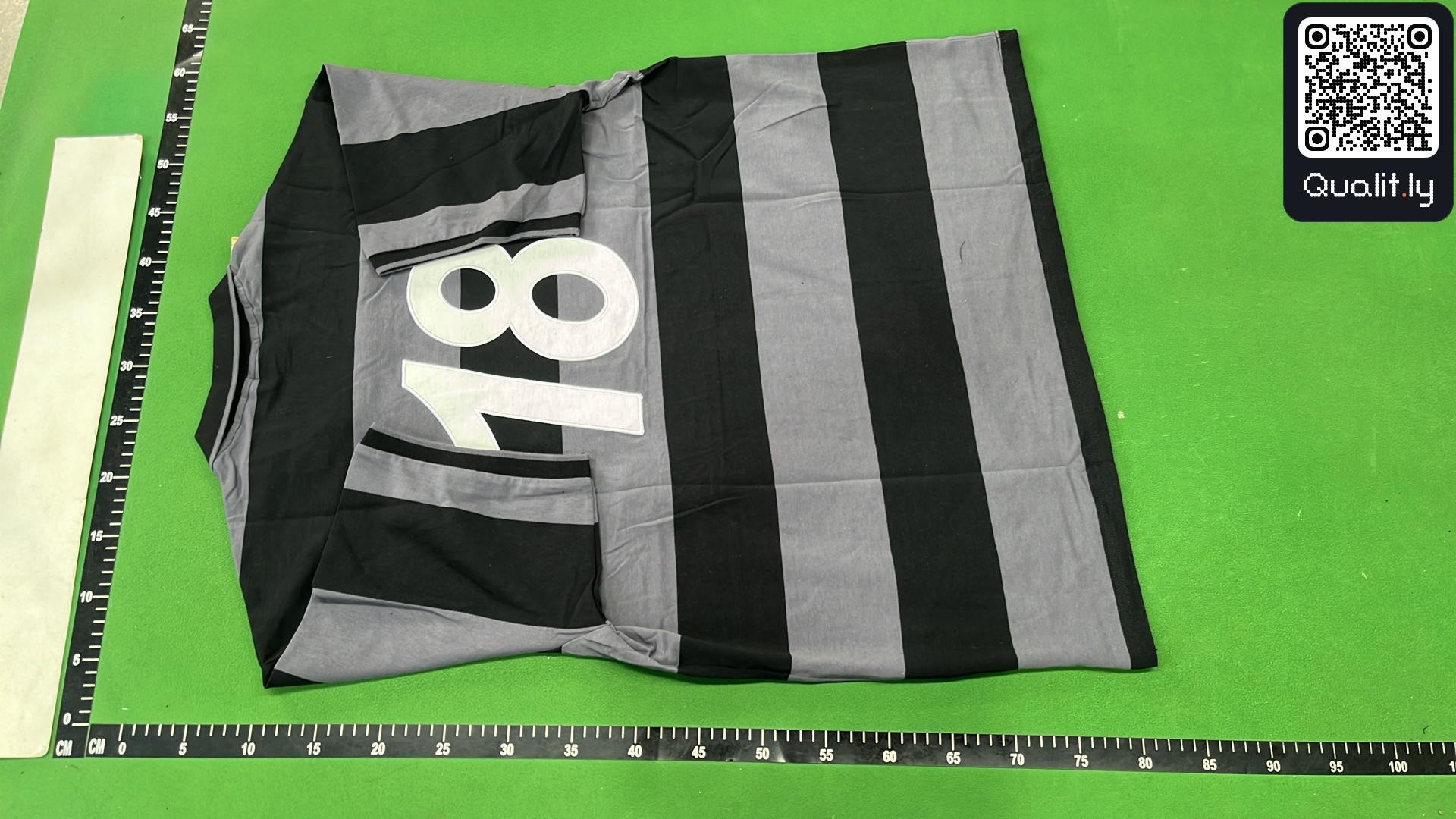 T-shirt QC photo 3 of 8