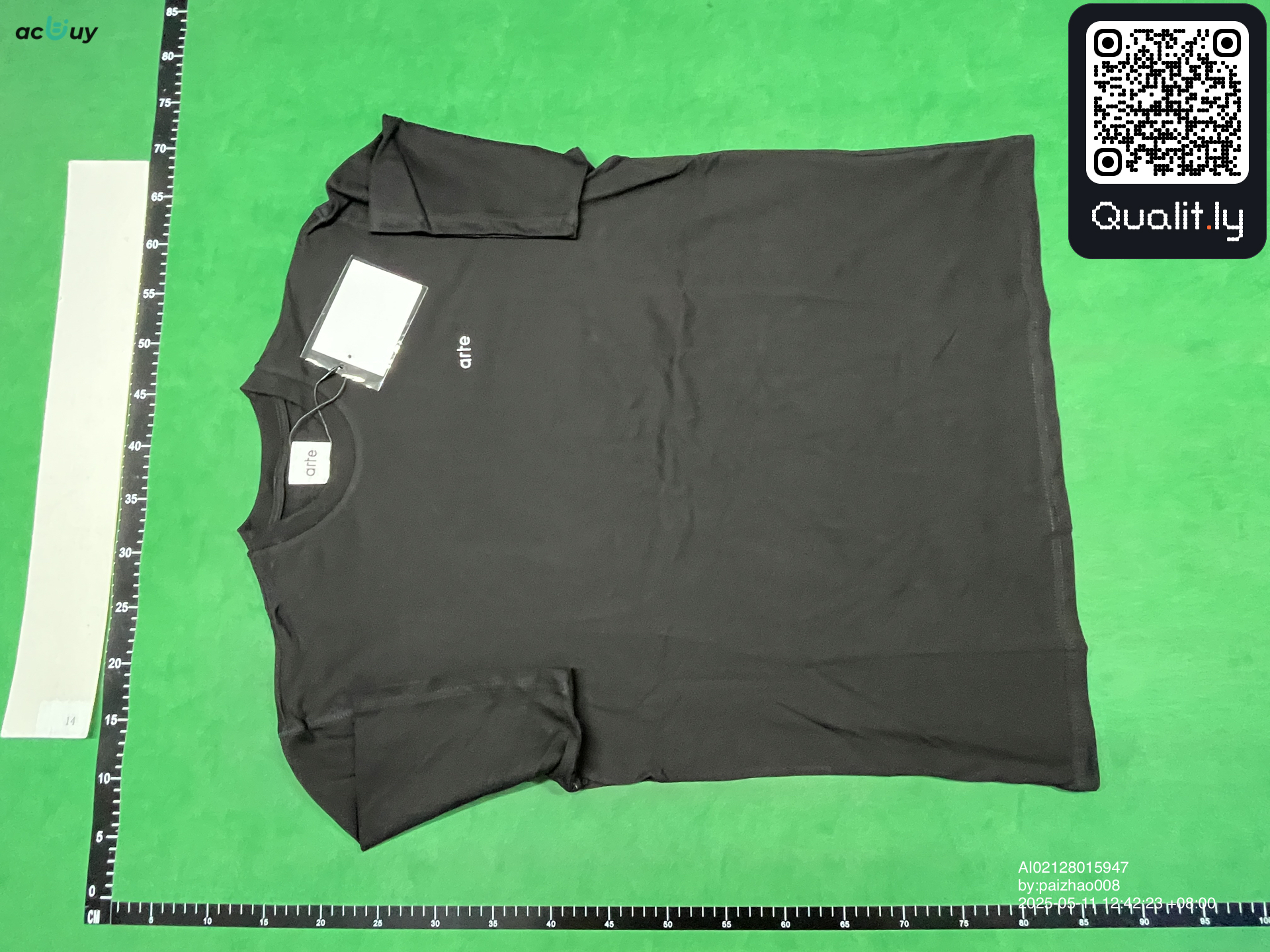 Camiseta — foto QC 3 de 4