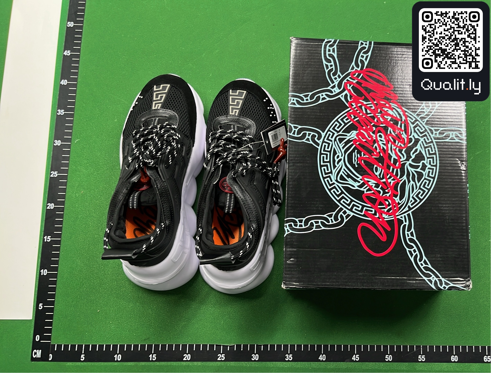Sneakers — QC-foto 1 van 30