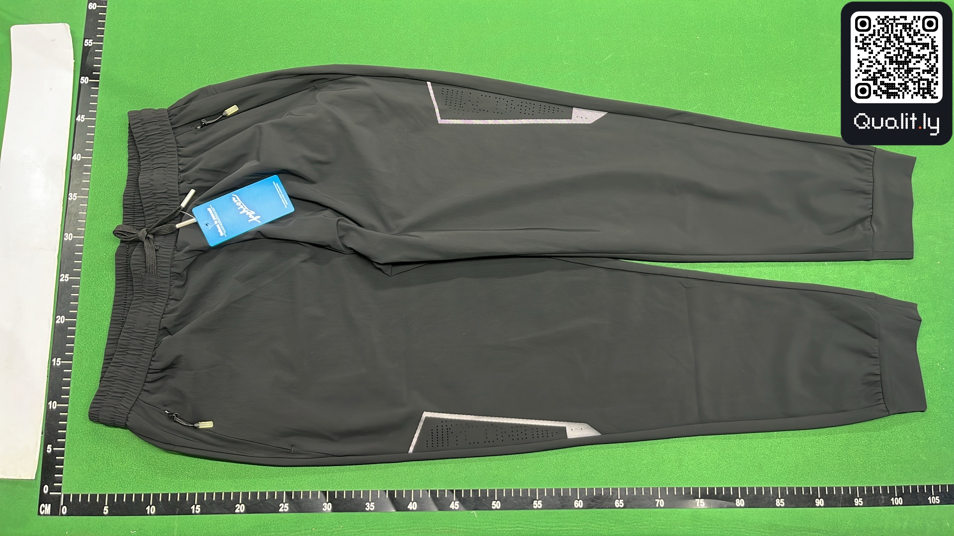 Pants QC photo 2 of 4