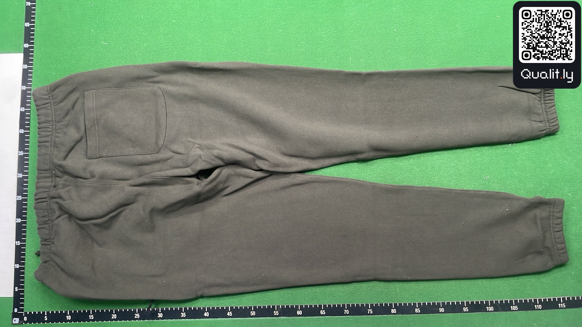 Pants QC photo 3 of 34