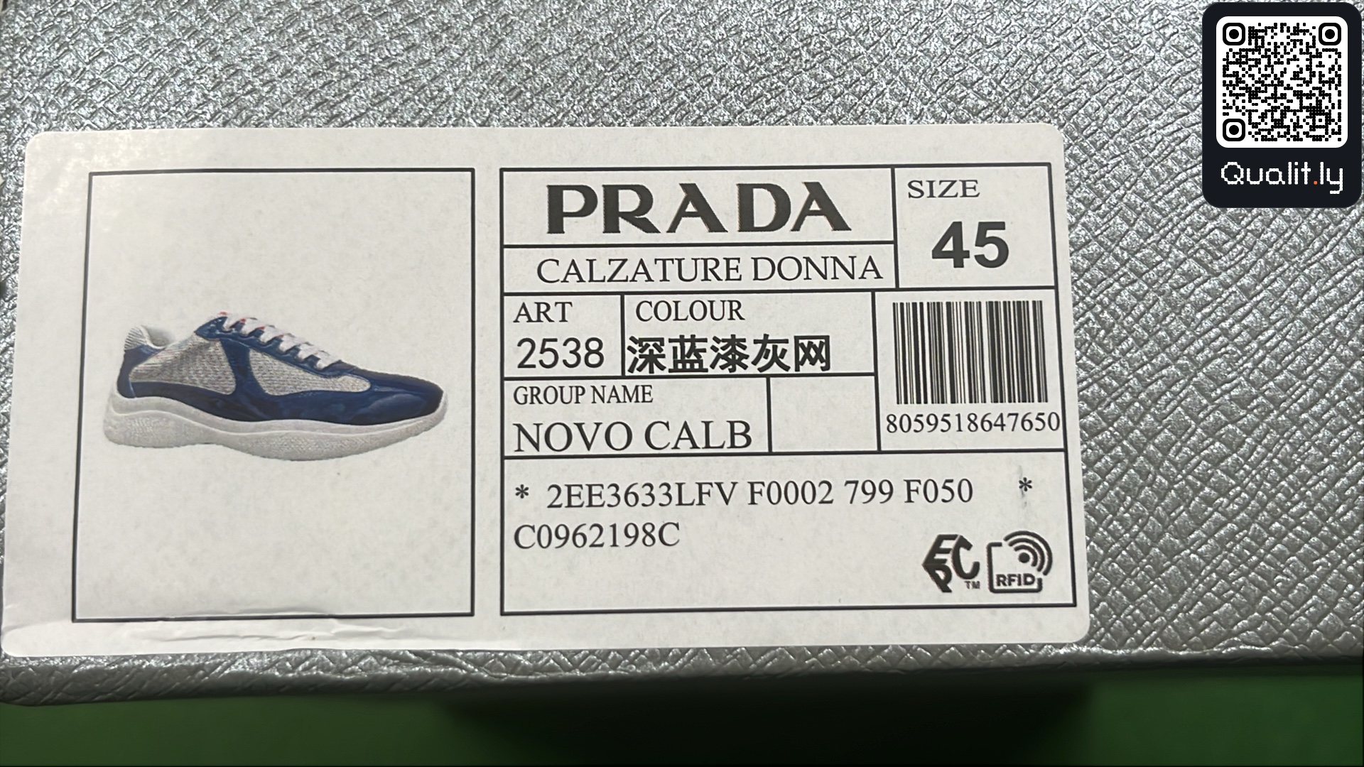 Sneaker — QC-Foto 2 von 12