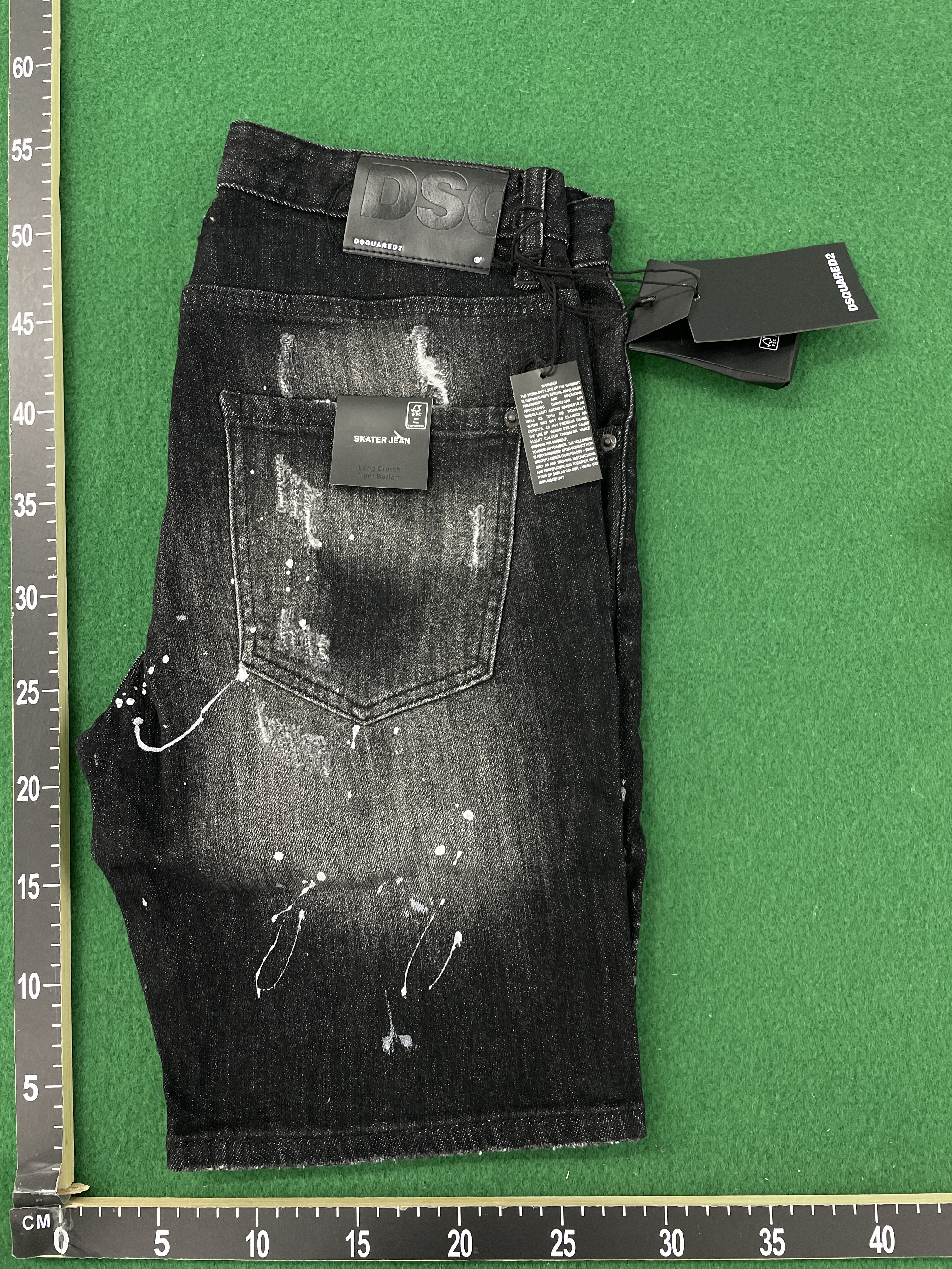 Jeans — QC-Foto 1 von 51