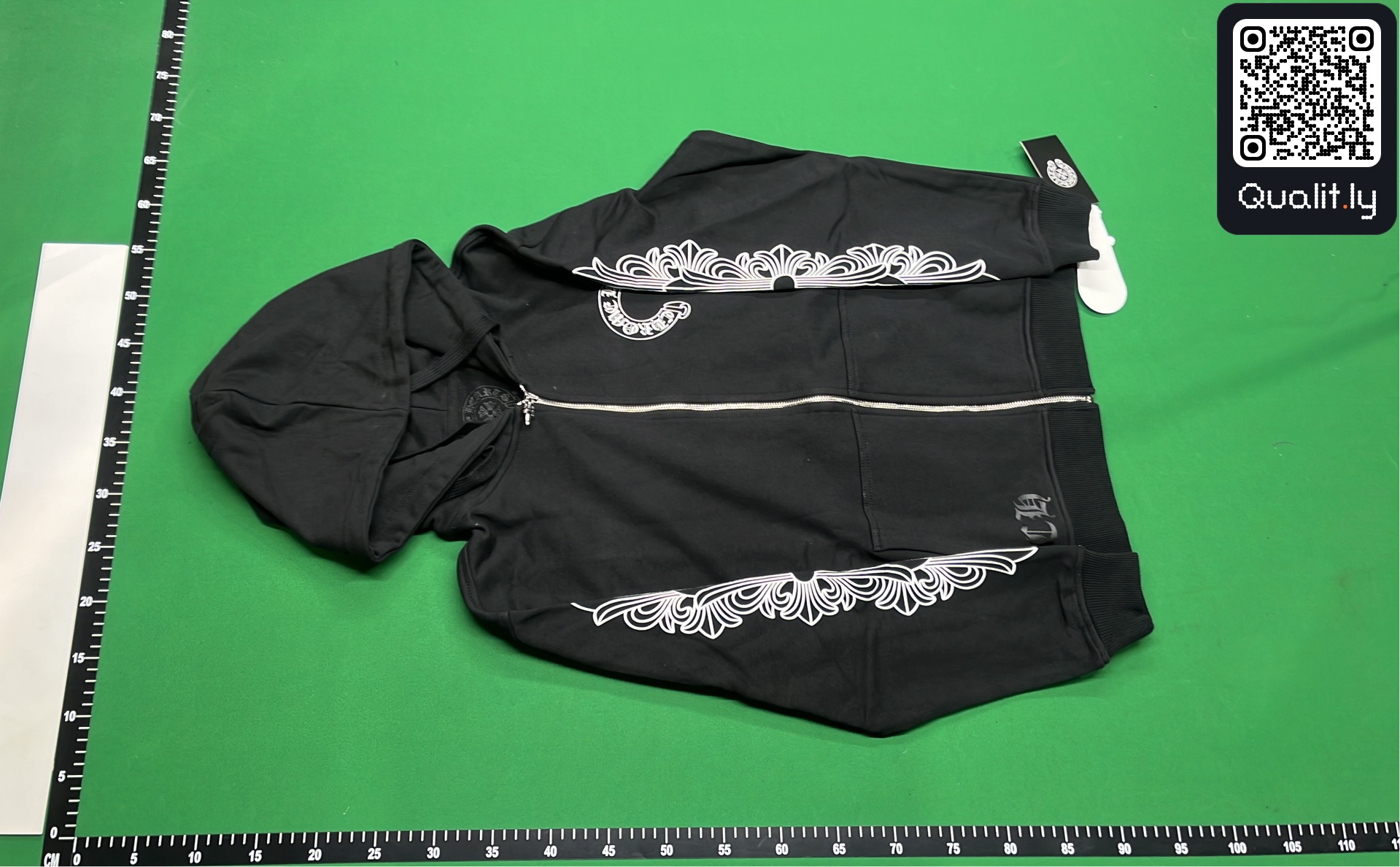 Bluza z kapturem — zdjęcie QC 2 z 36