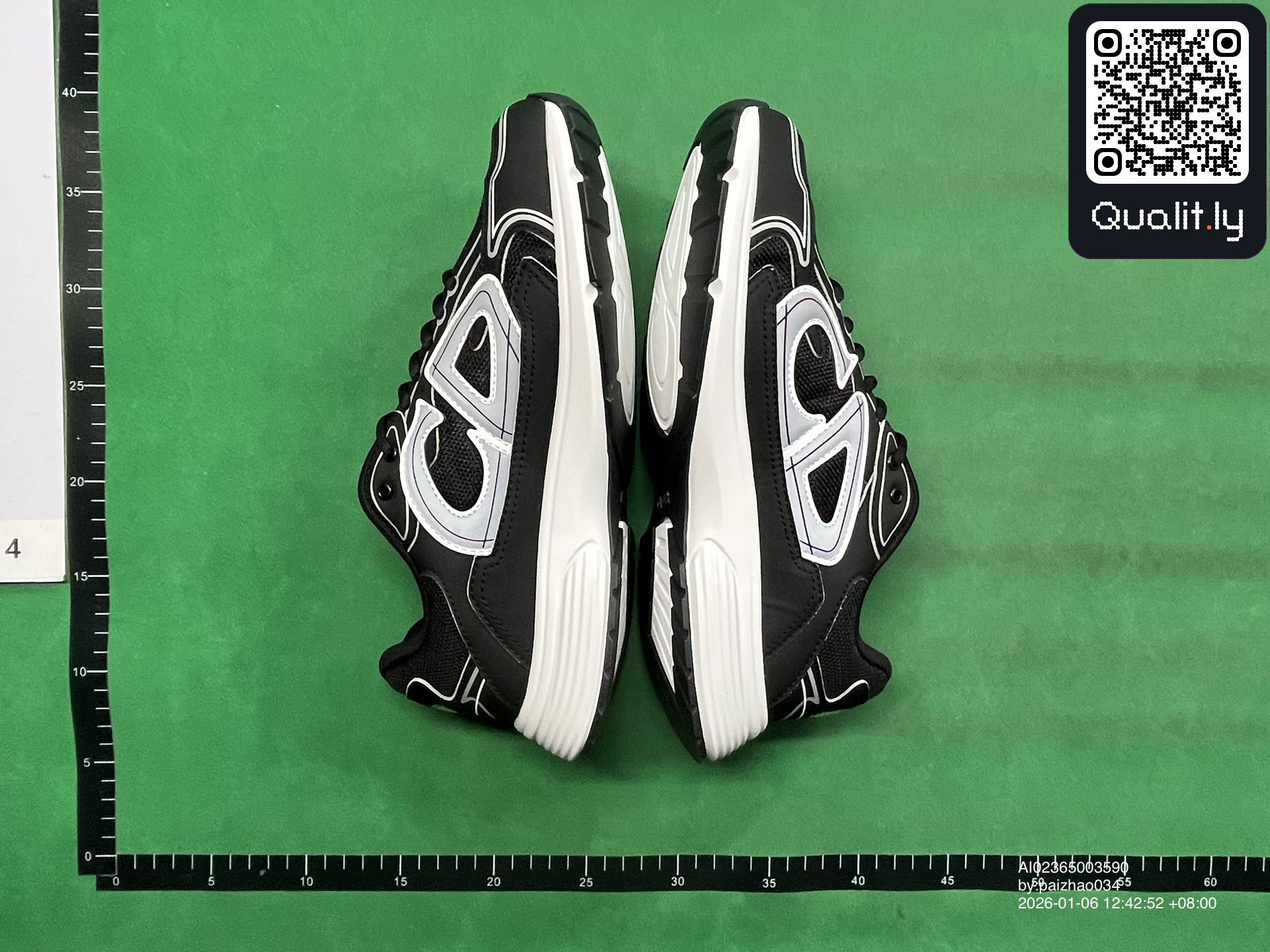 QC-Foto 2 von 130