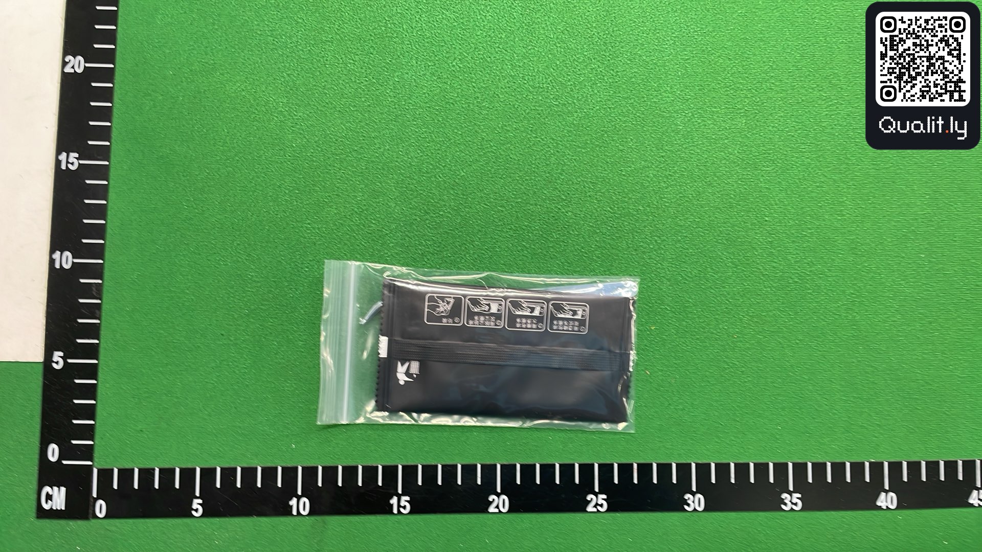 牛仔裤 QC 照片 2 / 6