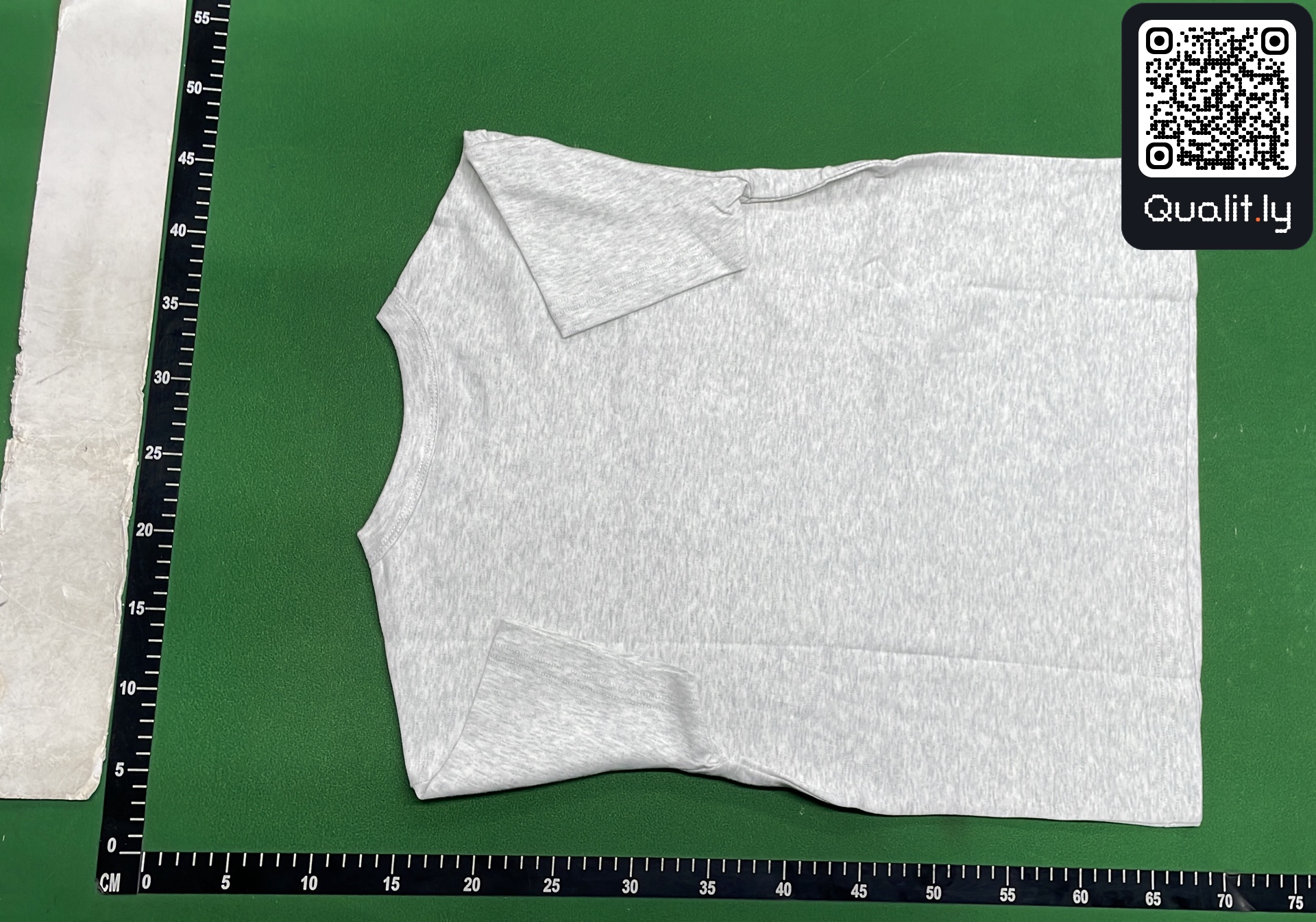 衬衫 QC 照片 3 / 36