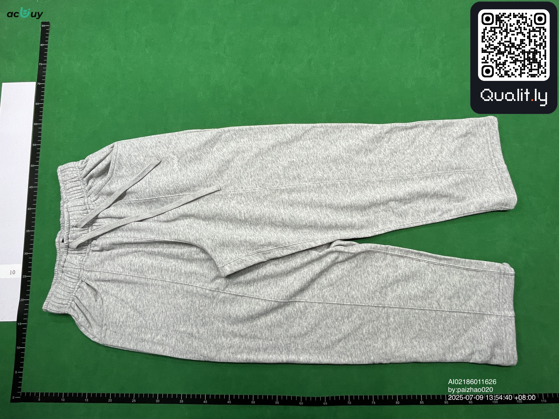 Pantalon — photo QC 3 sur 4