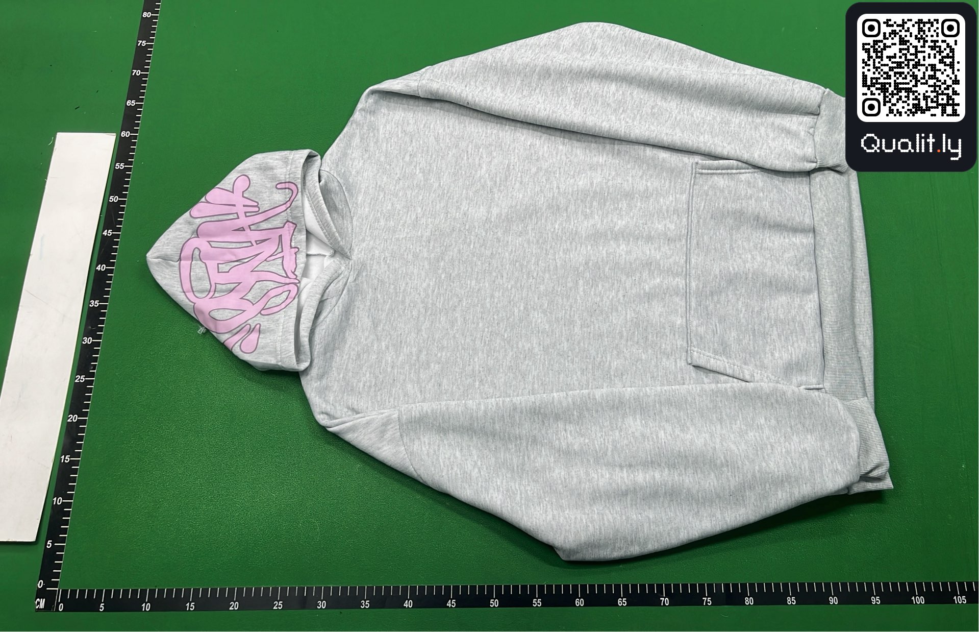 Felpa con cappuccio — foto QC 2 di 4