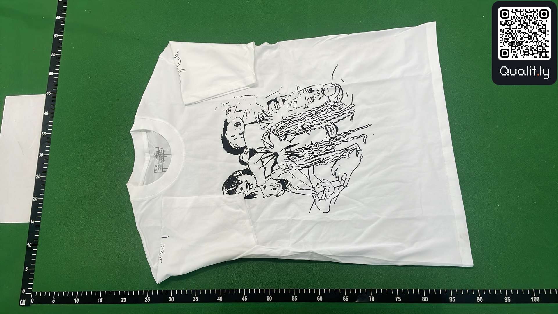 T-shirt — photo QC 2 sur 14