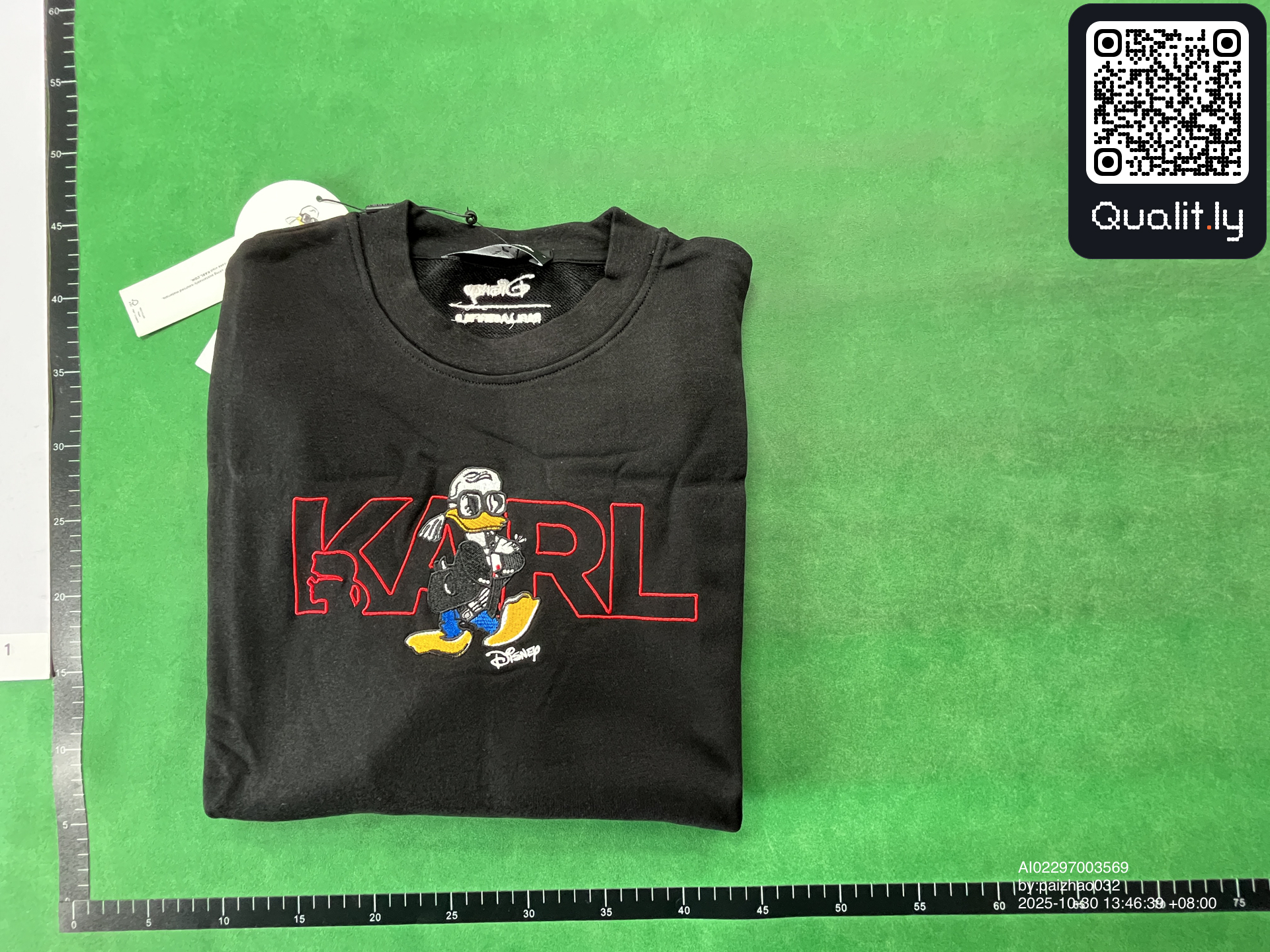Sweatshirt — QC-Foto 1 von 4