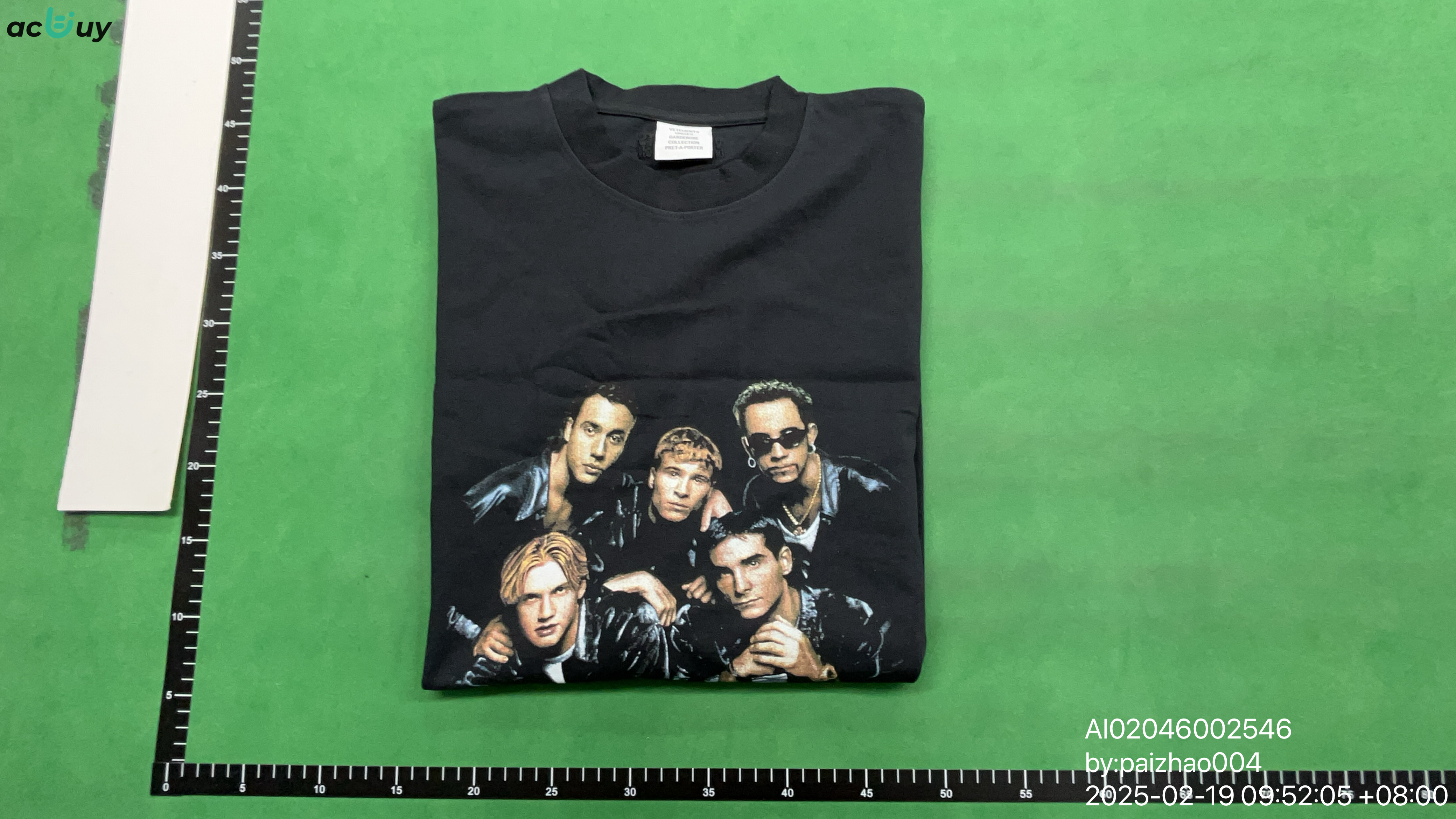 T-shirt — QC-foto 1 van 4