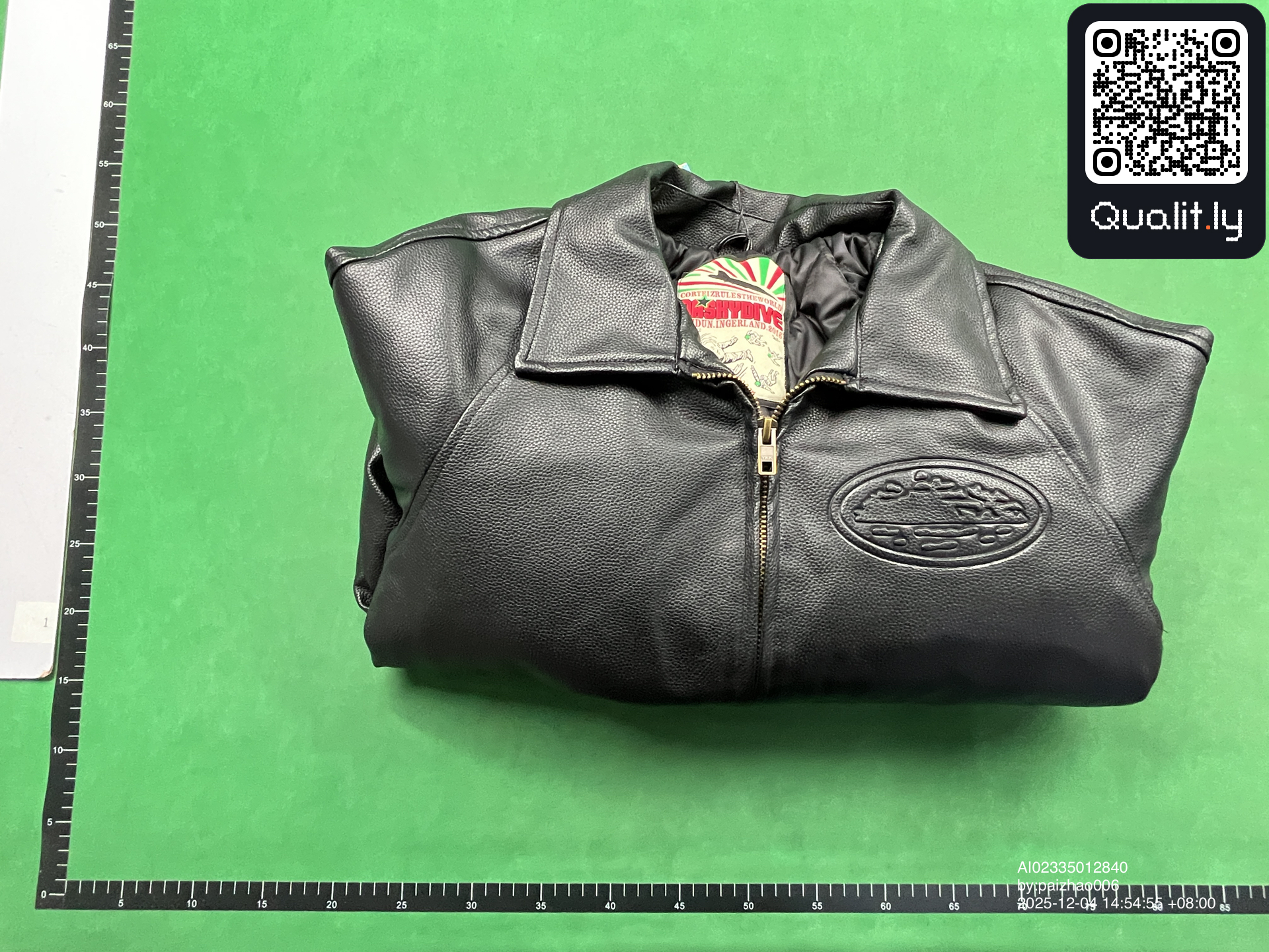 Veste — photo QC 1 sur 10