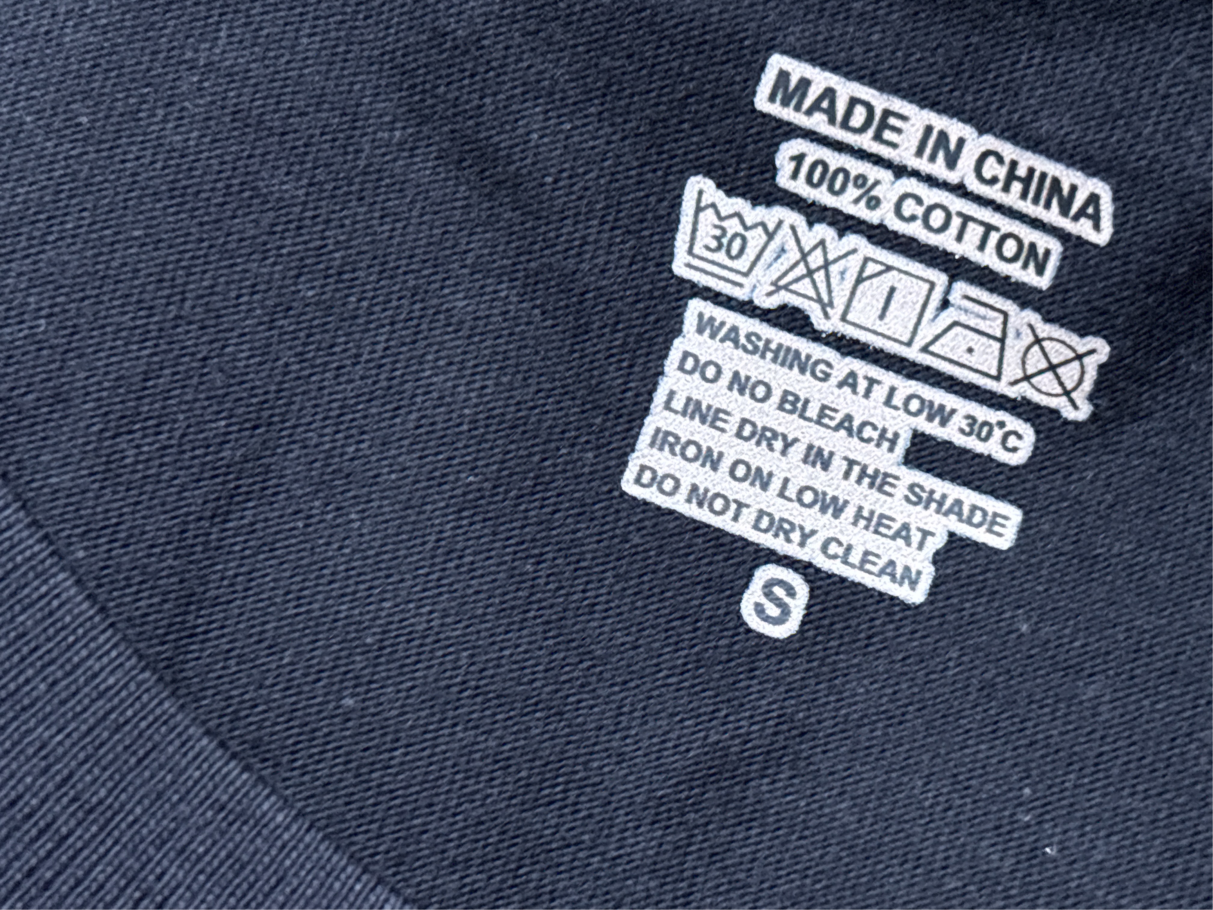 Tricou — fotografie QC 1 din 132