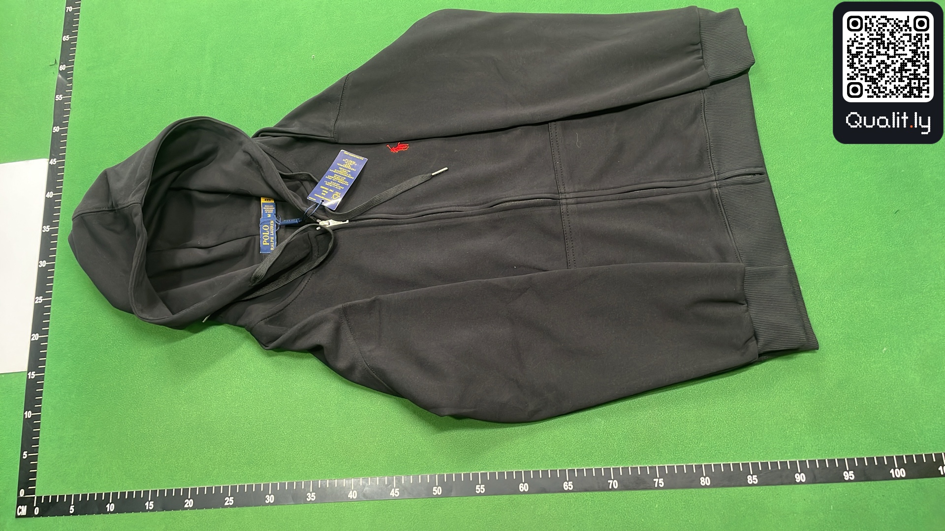 Sweat à capuche — photo QC 2 sur 53