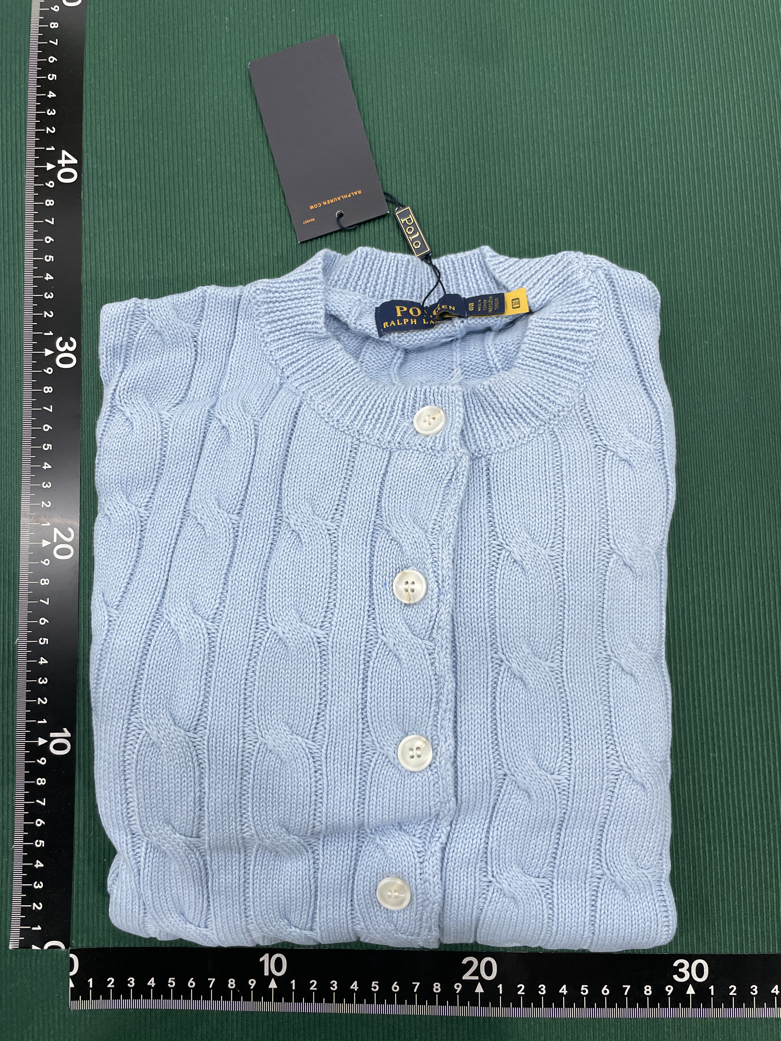 Sweater QC photo 1 of 22